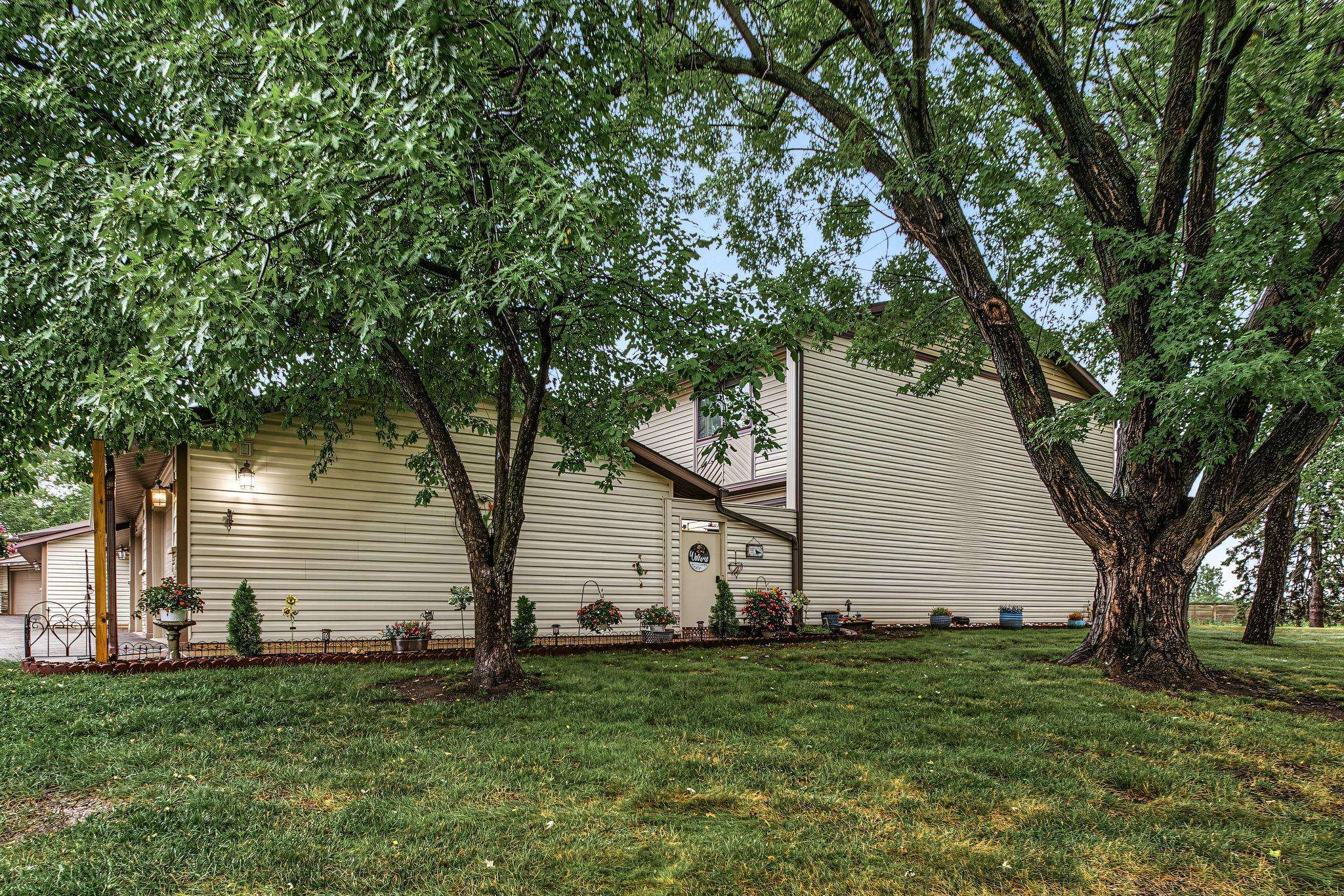 13769 Heather Hills DR, Burnsville, MN 55337