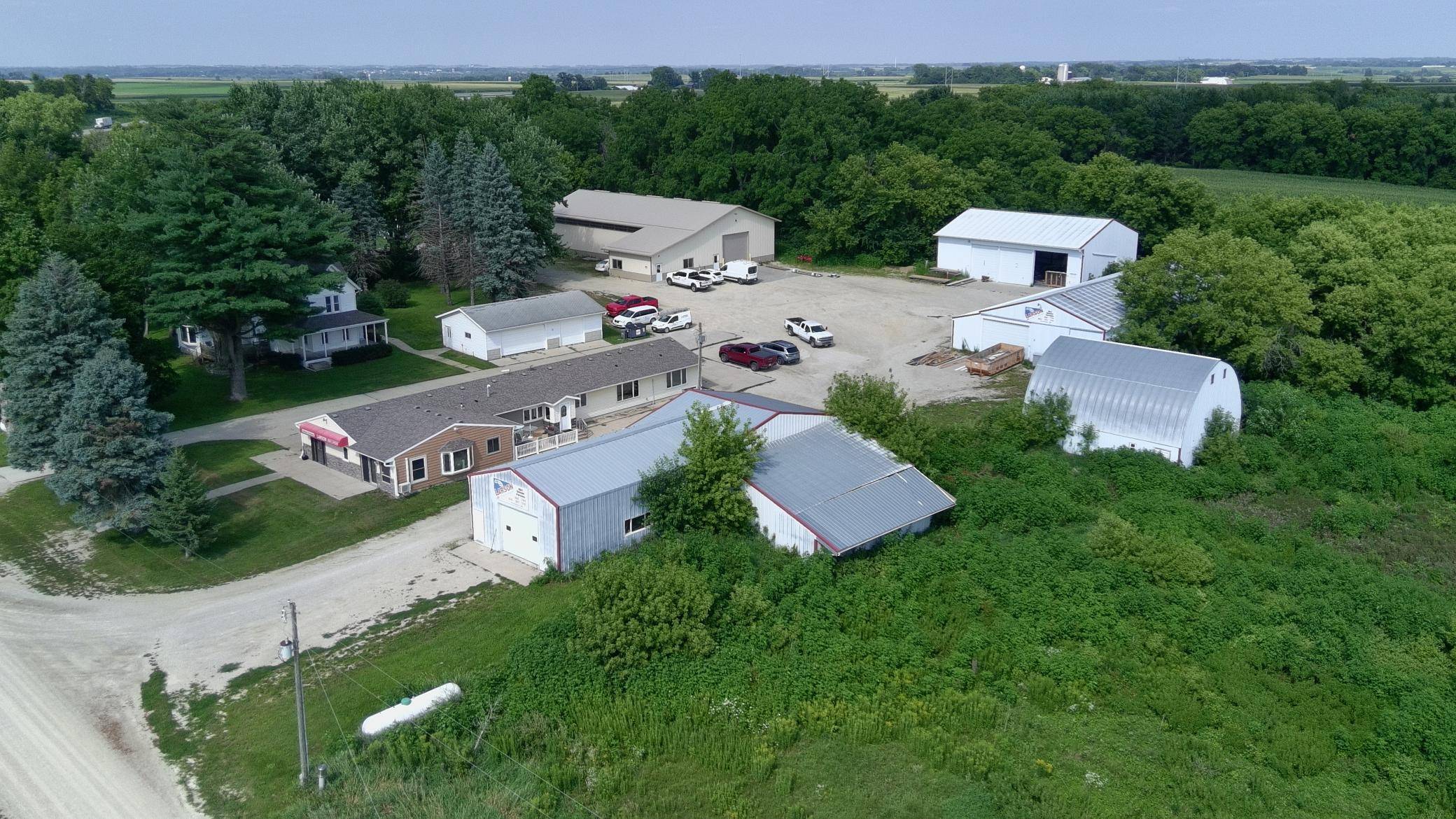 6906 38th AVE SE, Rochester, MN 55904
