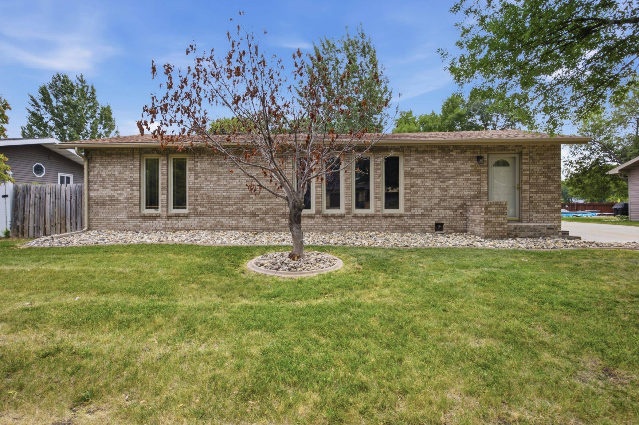 607 9th ST W, West Fargo, ND 58078