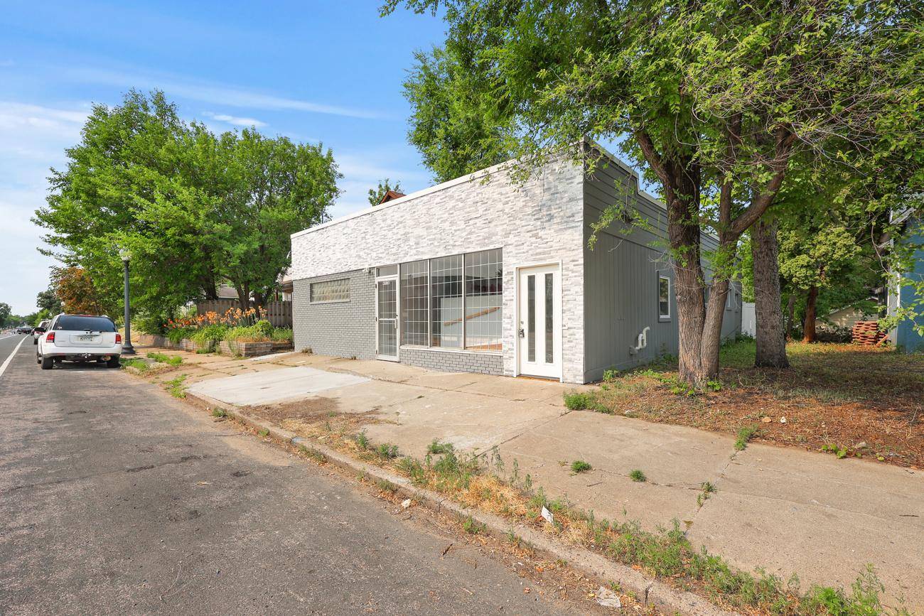 4308 Chicago AVE, Minneapolis, MN 55407