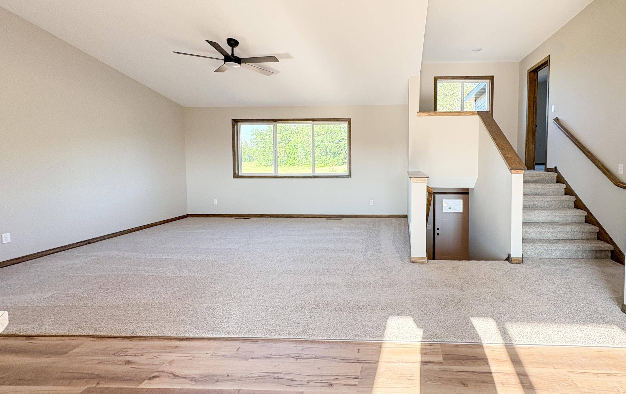 8695 90th AVE, Milaca, MN 56353