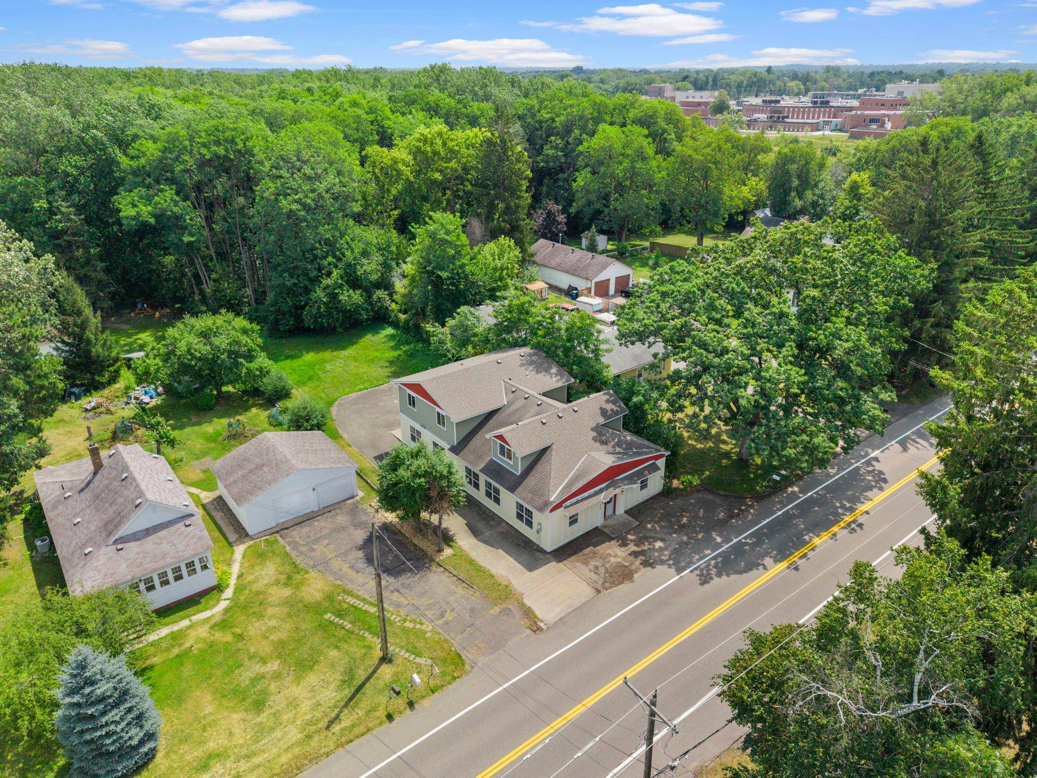 5160 Bald Eagle AVE, White Bear Lake, MN 55110