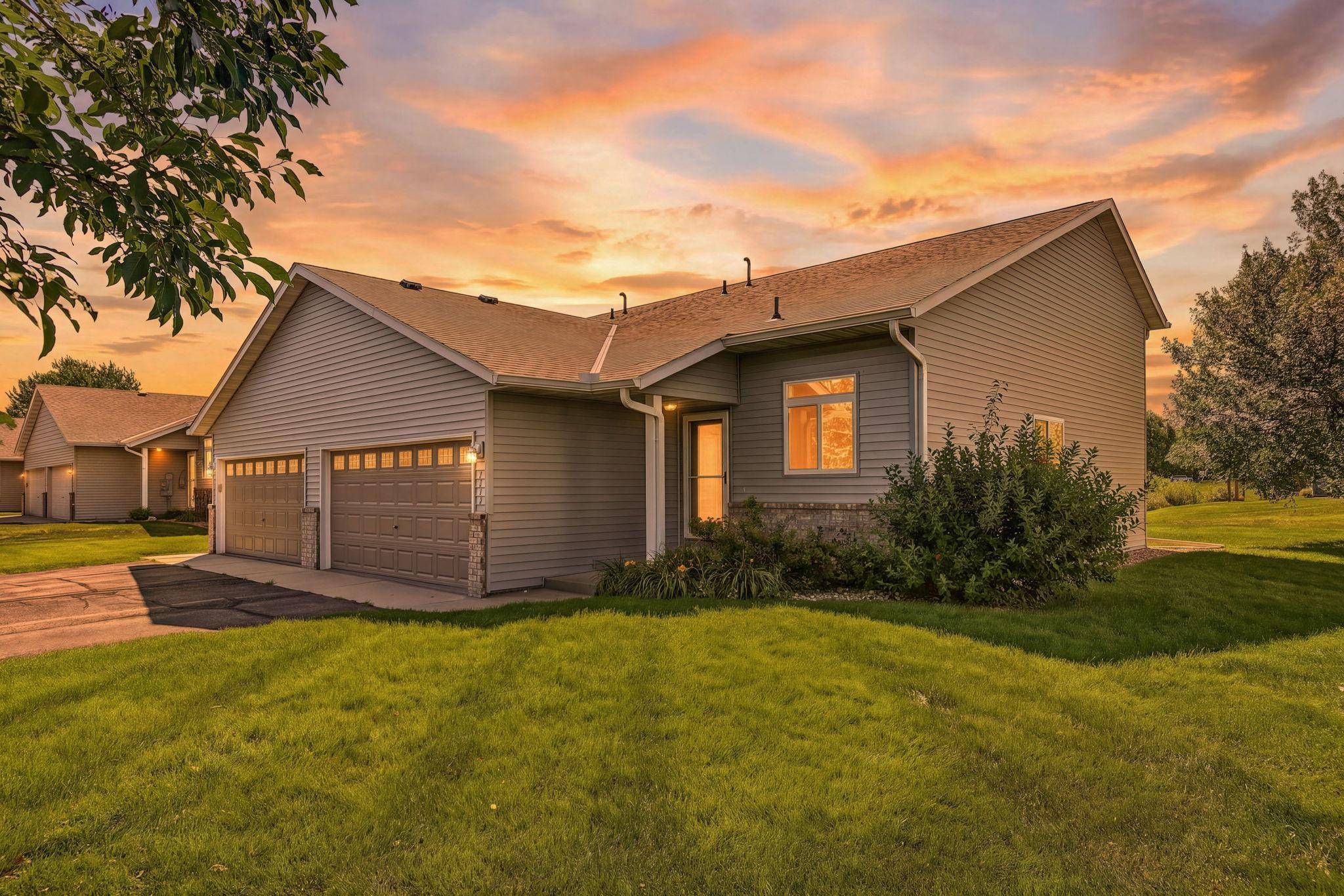 2218 Downing AVE, Shakopee, MN 55379