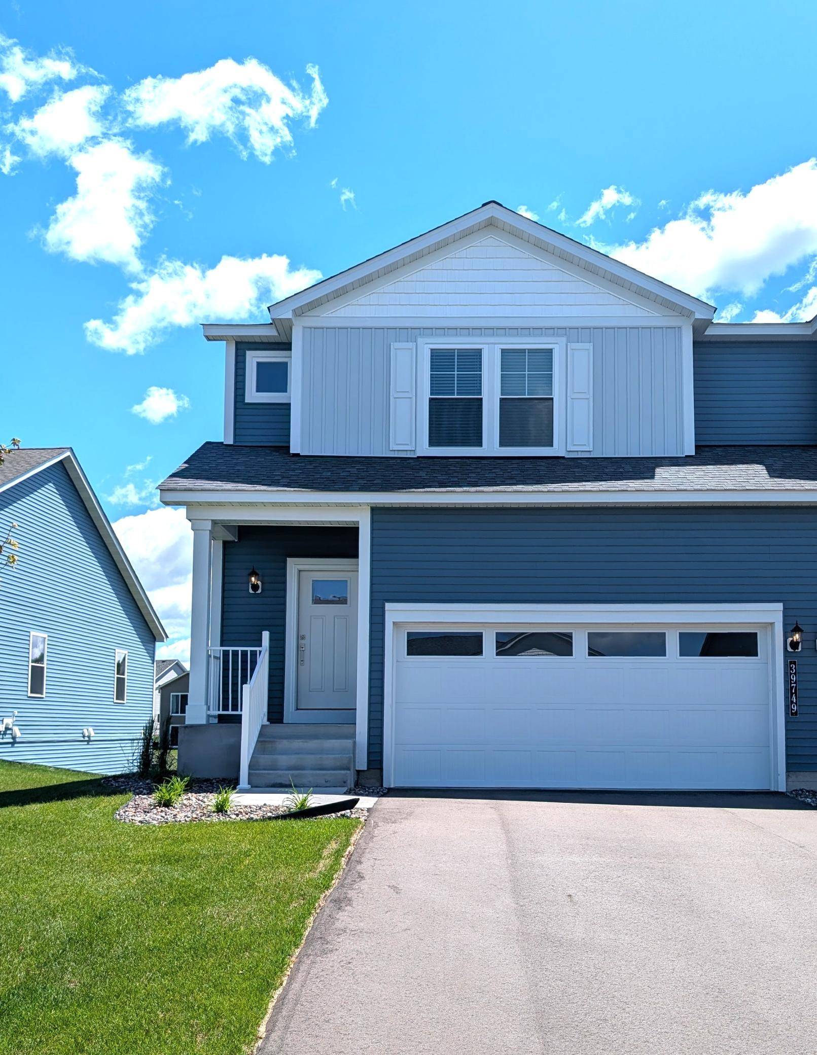 39749 Fallbrook AVE, North Branch, MN 55056