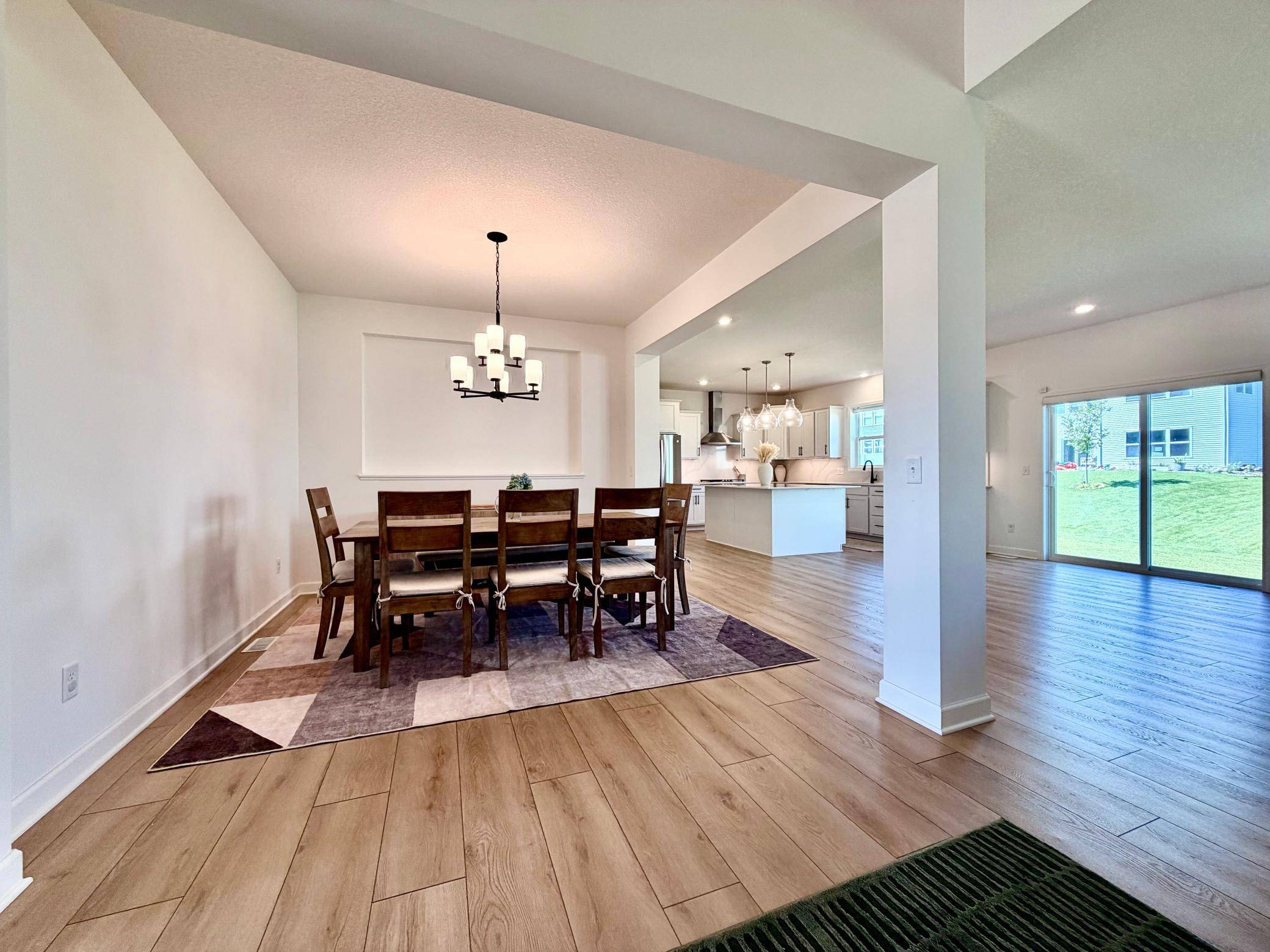 18112 Hounds DR, Lakeville, MN 55044