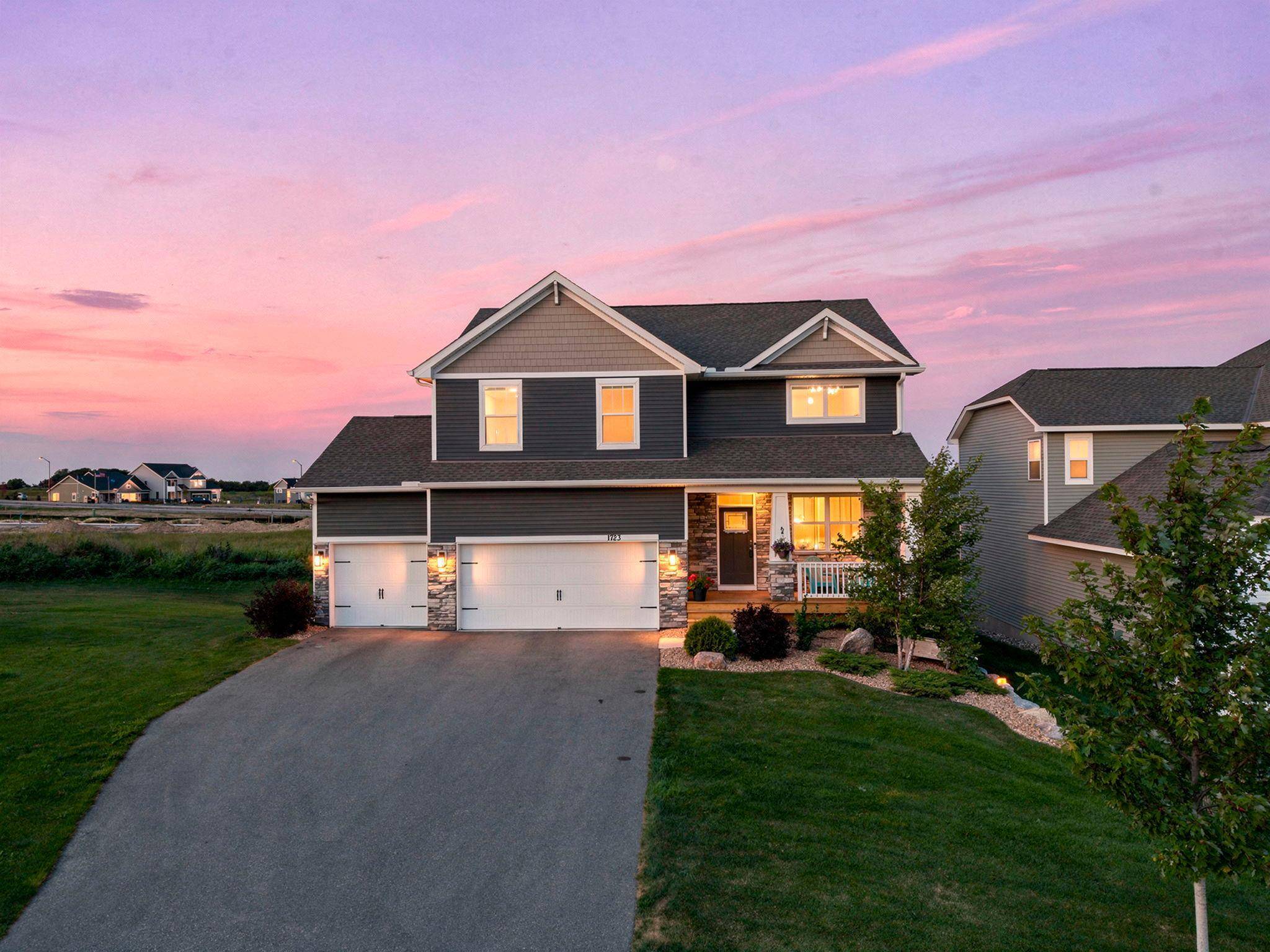 1723 August DR, Shakopee, MN 55379