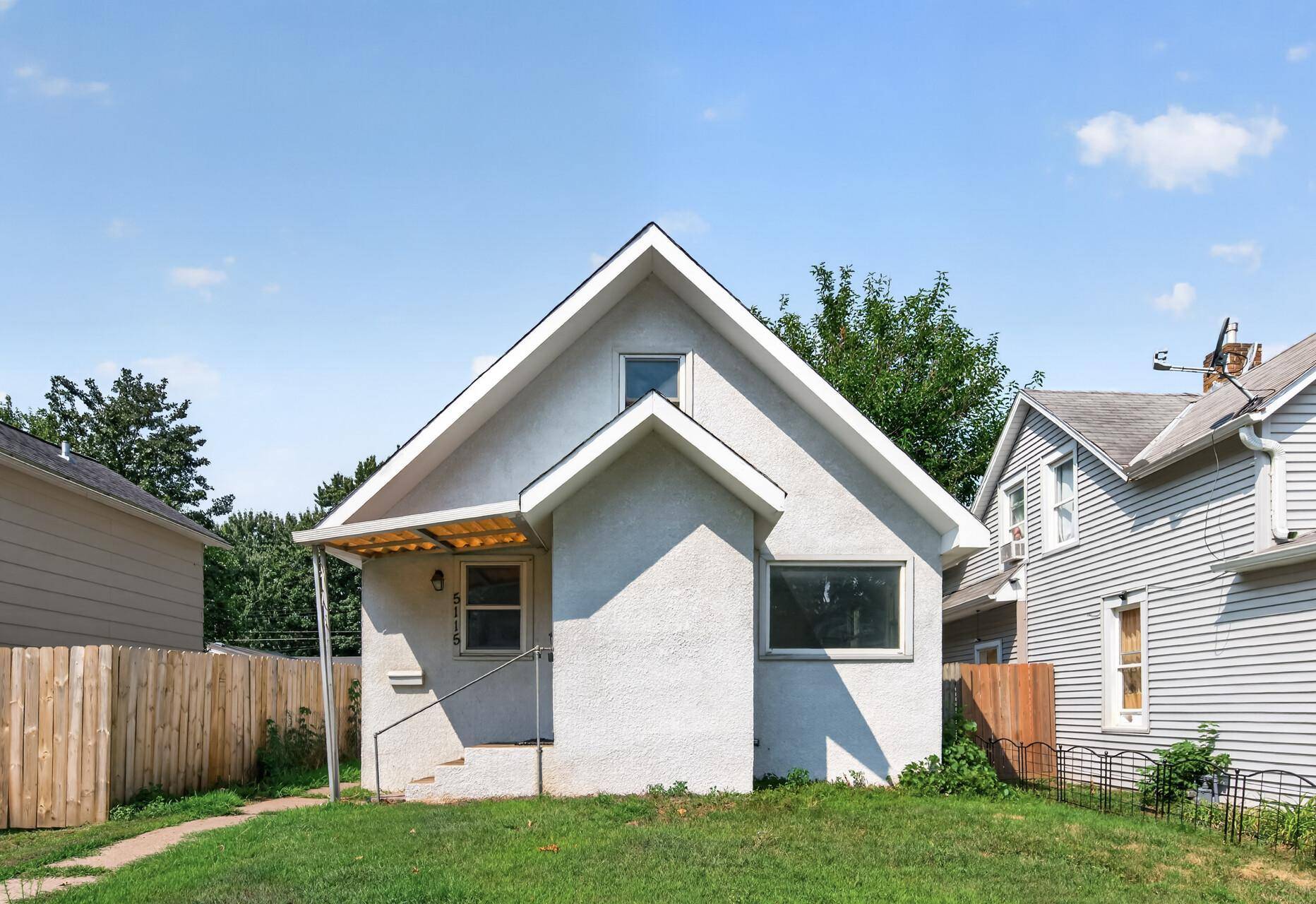 5115 Camden AVE N, Minneapolis, MN 55430