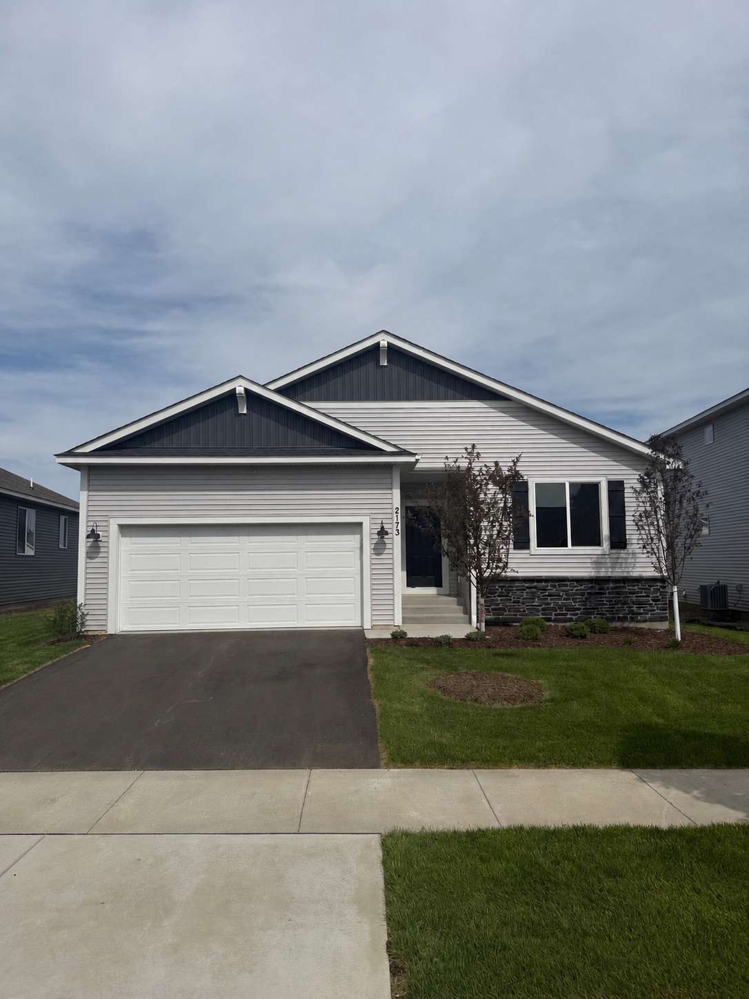 2173 Westpointe DR, Hastings, MN 55033
