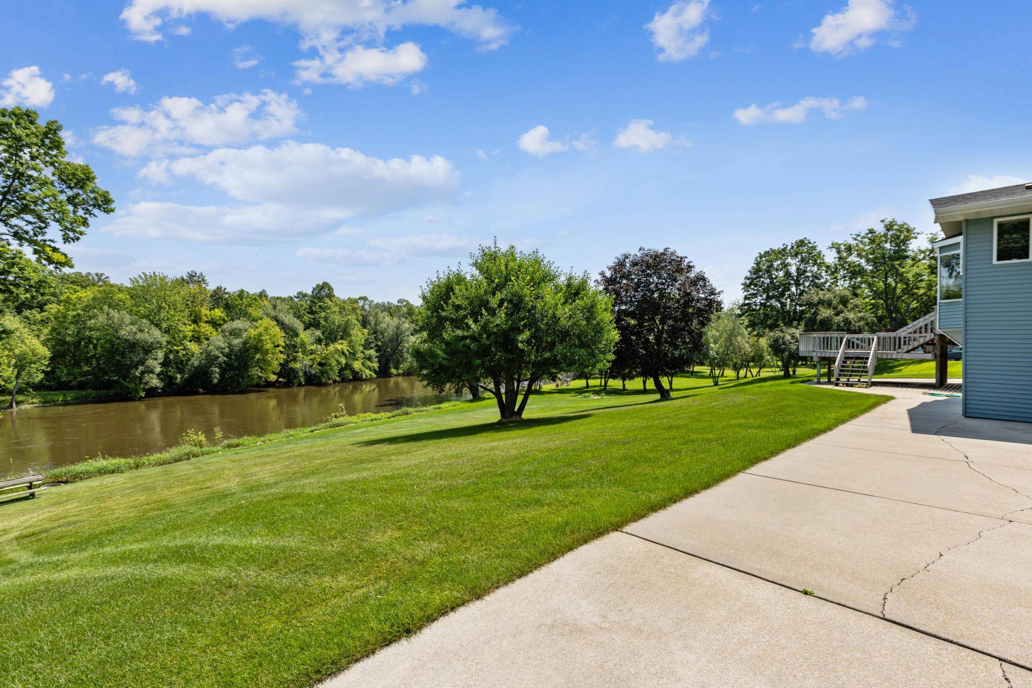 2560 Lander AVE NE, Saint Michael, MN 55376