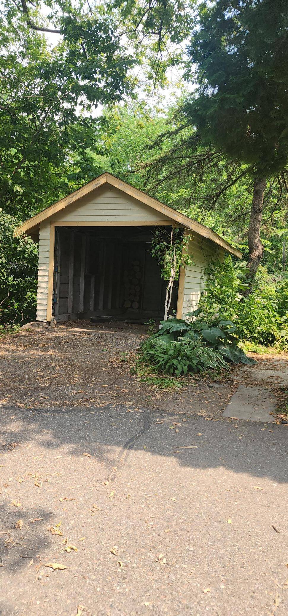 208 Lake BLVD S, Buffalo, MN 55313