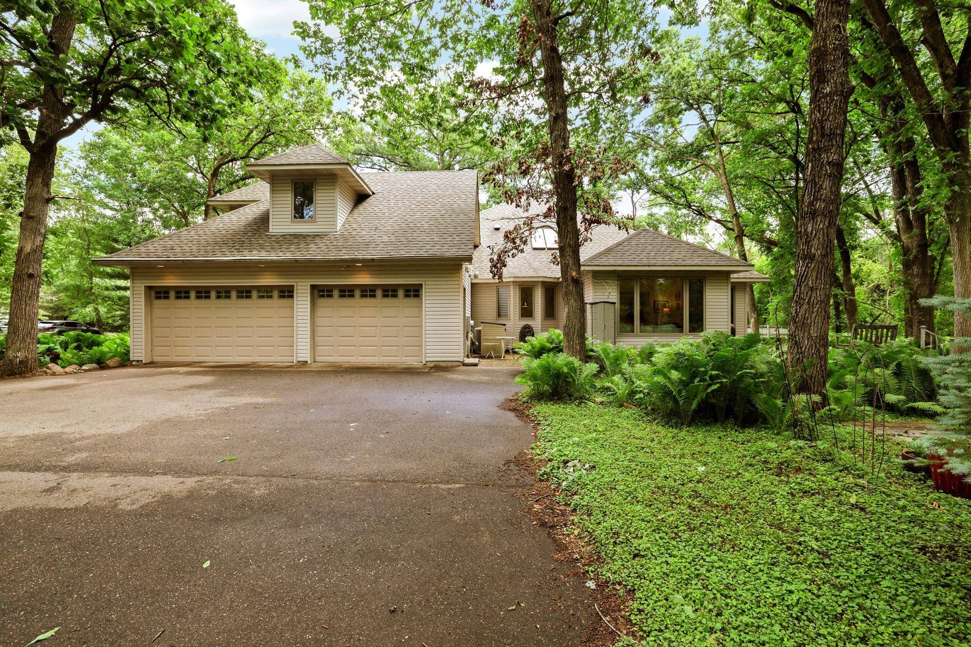 17 Baillon LN, Lakeland, MN 55043