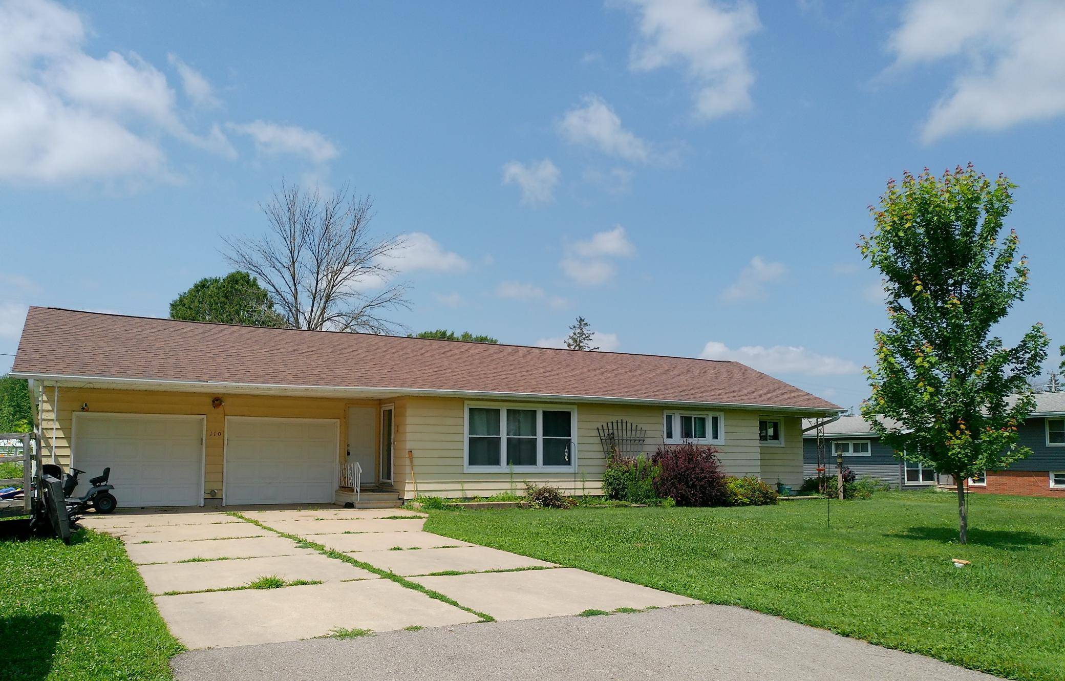110 Robert ST, Ostrander, MN 55961