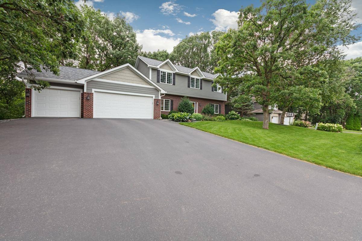 4150 137th ST W, Rosemount, MN 55068