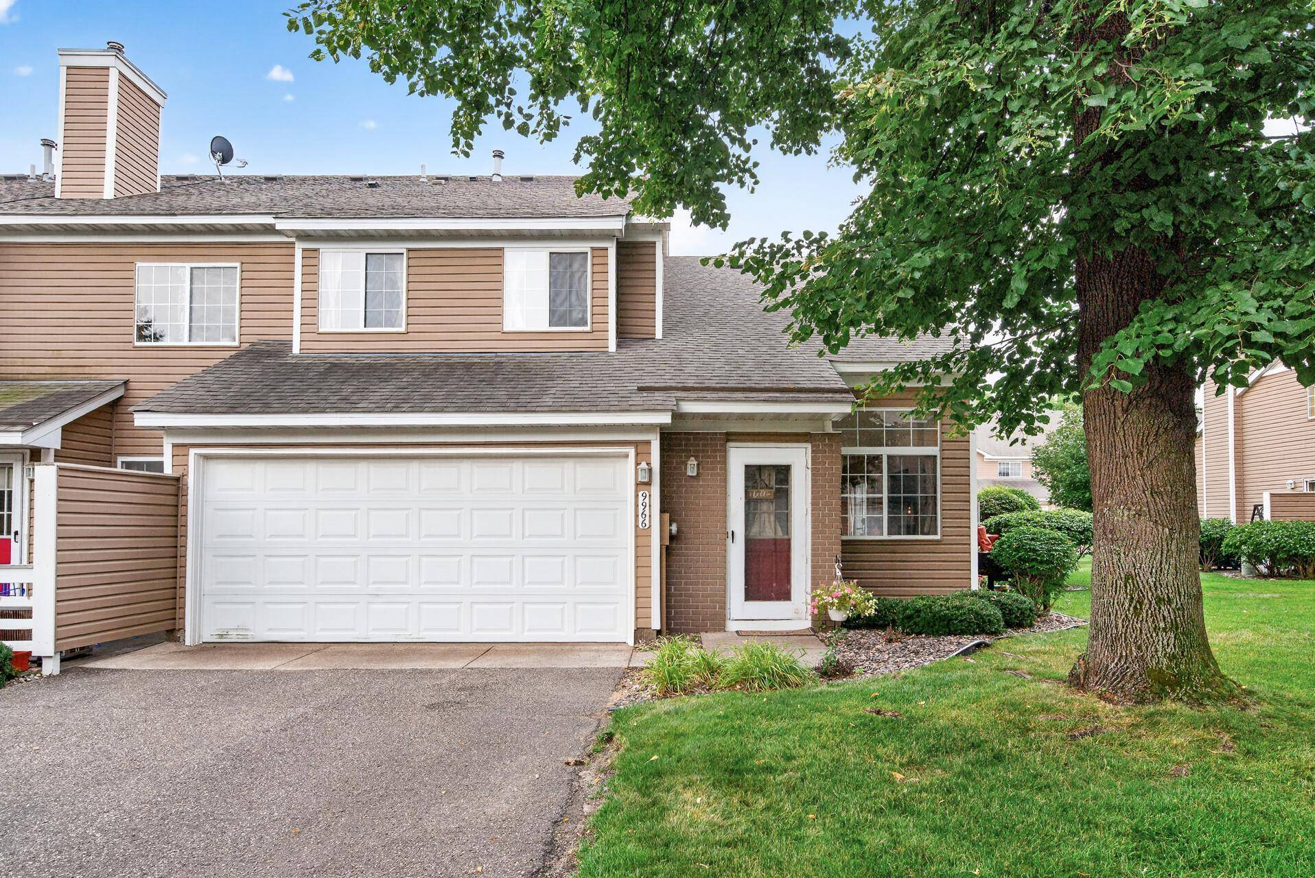 9966 Fillmore ST NE, Blaine, MN 55434