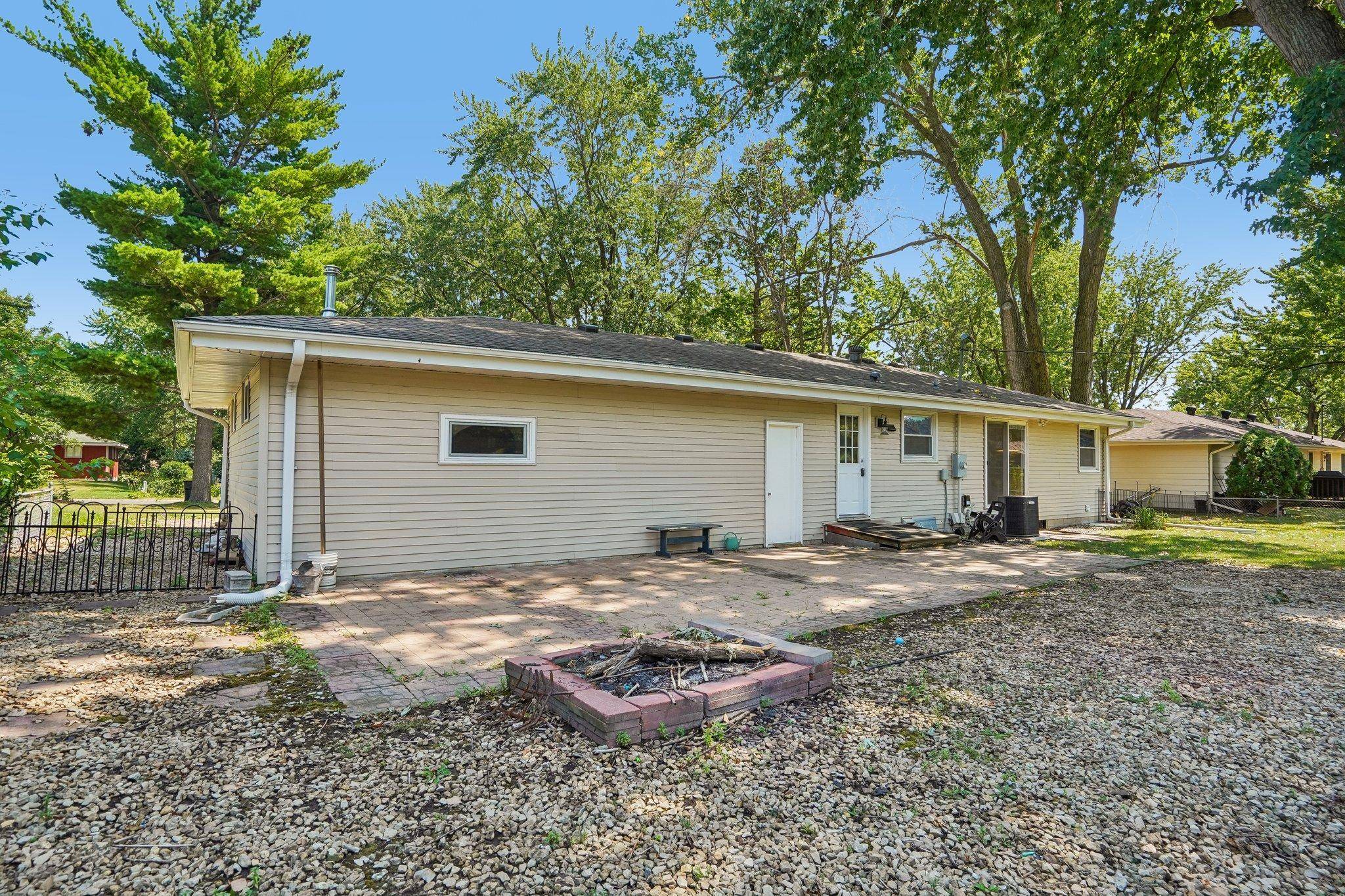 15204 Lead ST, Burnsville, MN 55306
