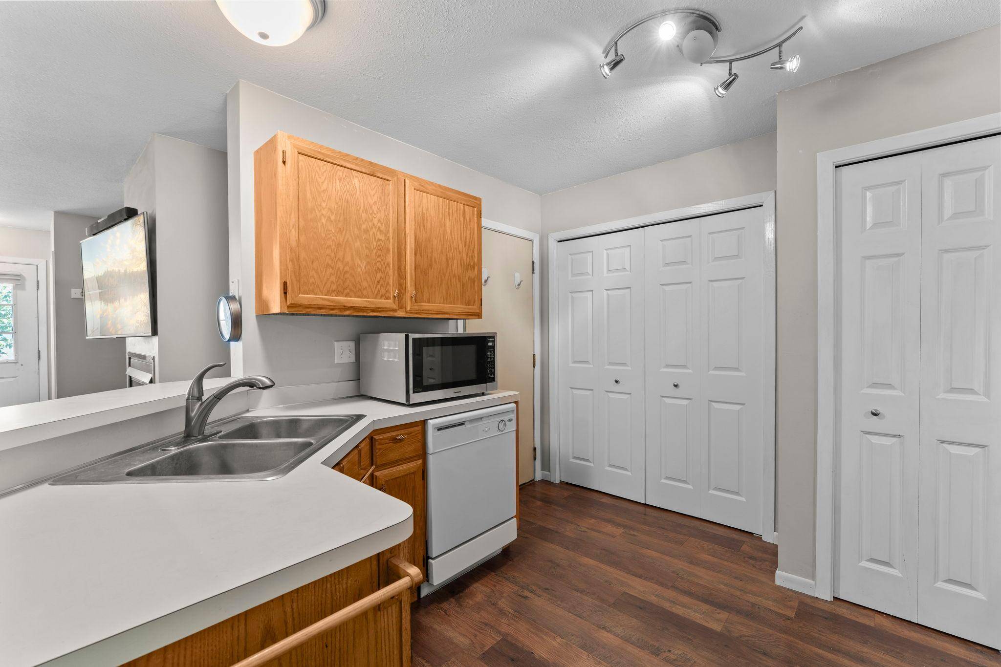 9915 Fillmore ST NE, Blaine, MN 55434