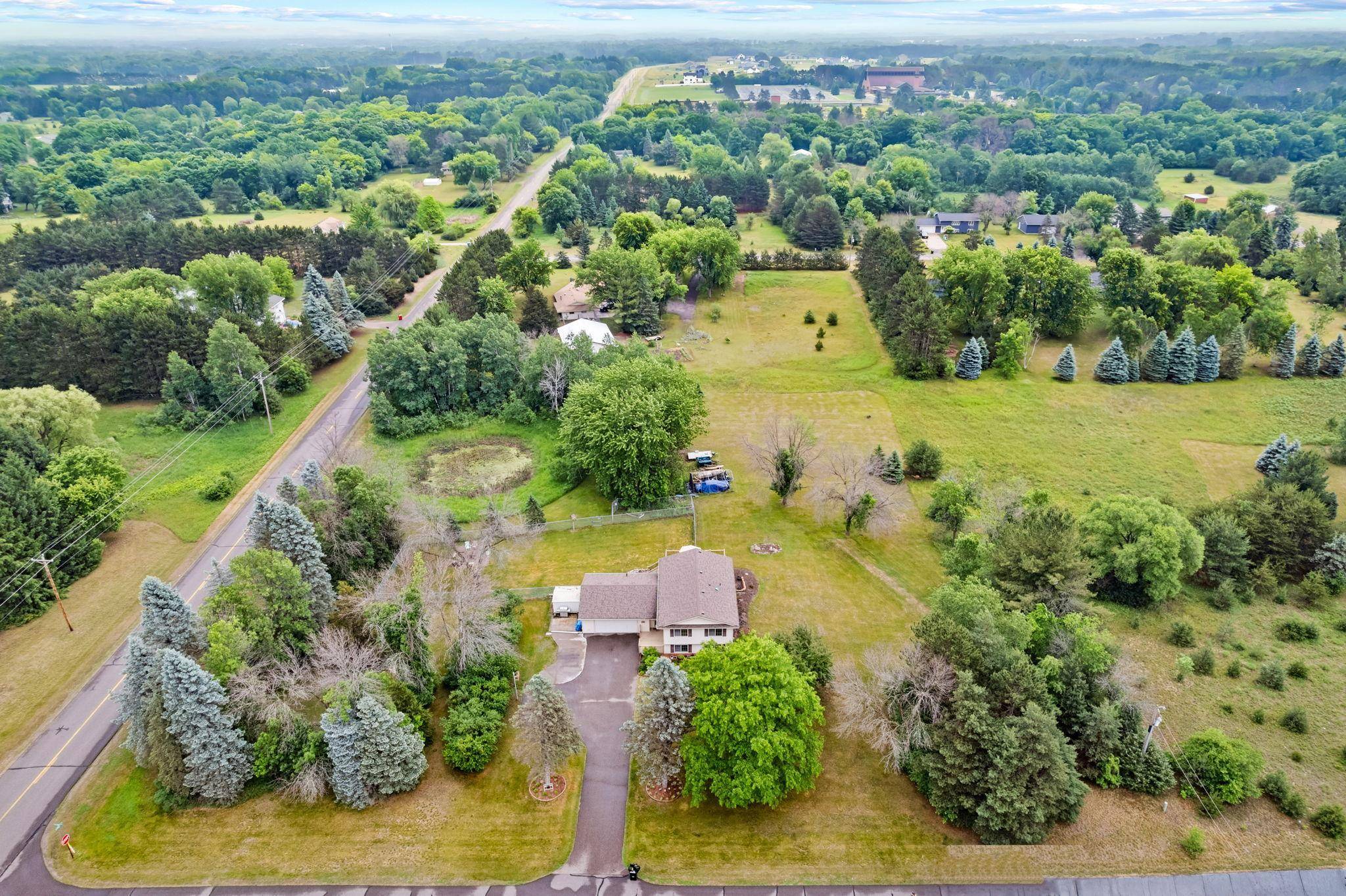 20075 Uplander ST NW, Oak Grove, MN 55011