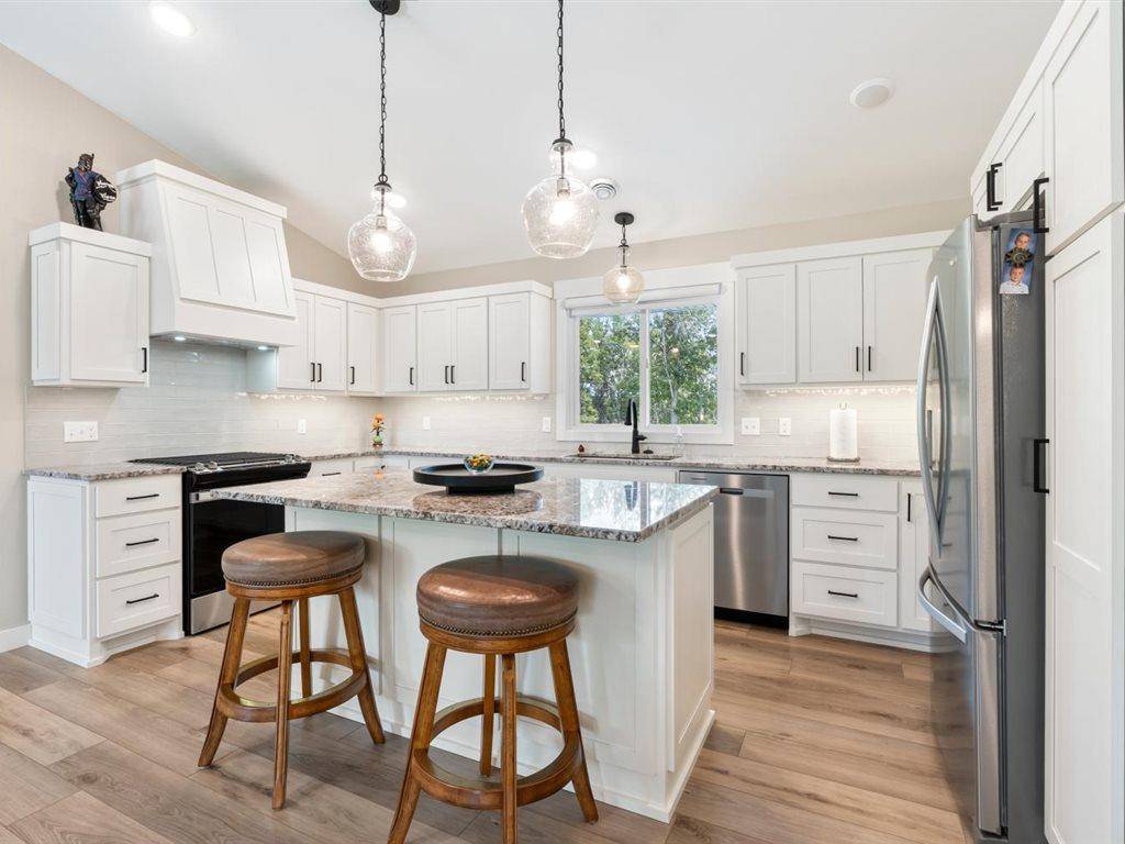 29887 Suffolk DR, Pequot Lakes, MN 56472