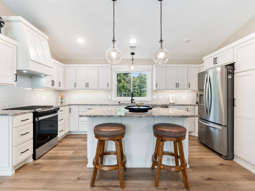 29887 Suffolk DR, Pequot Lakes, MN 56472