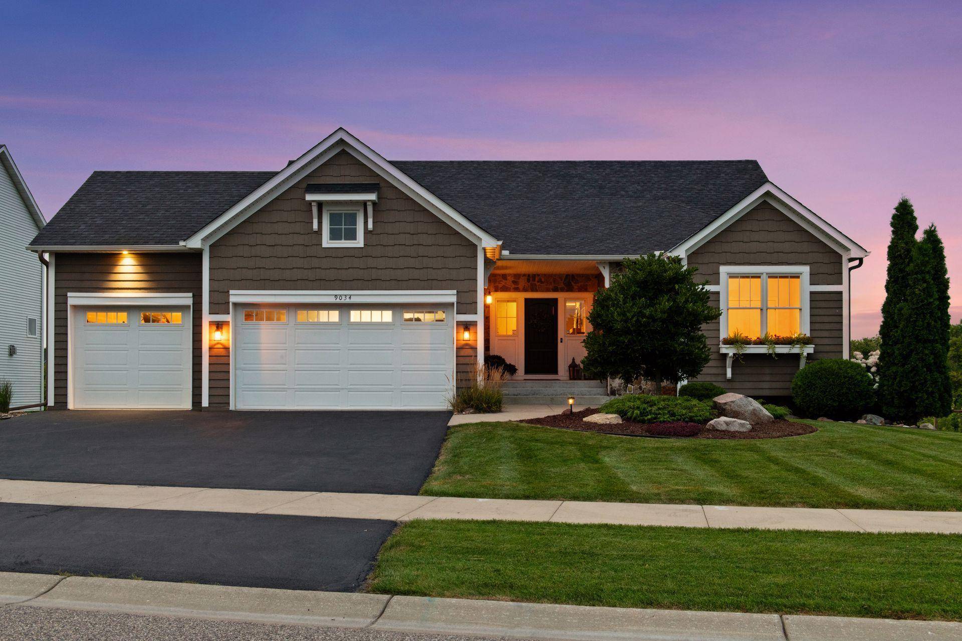 9034 Lakeside DR, Victoria, MN 55386