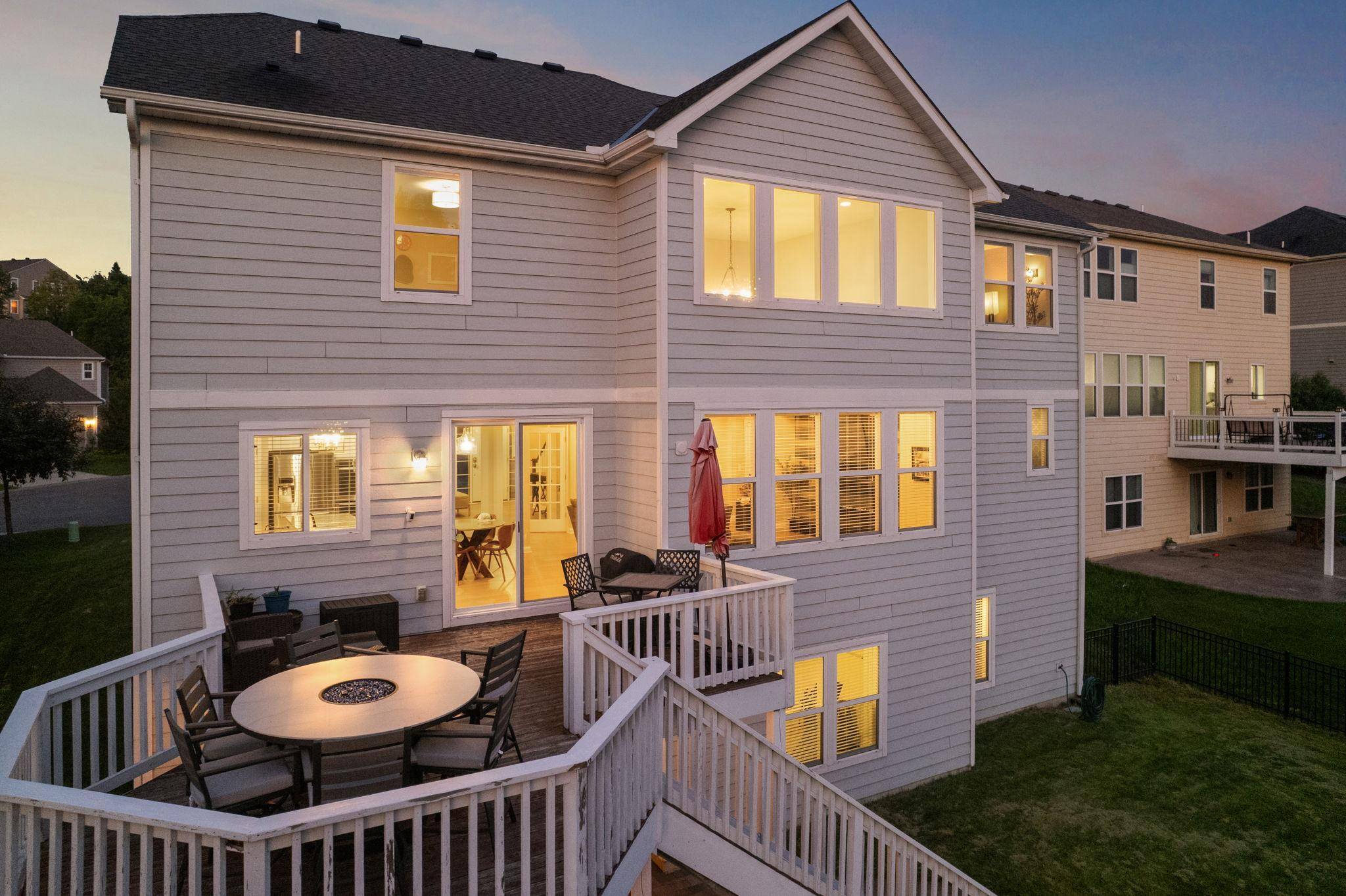5255 Jewel LN N, Plymouth, MN 55446