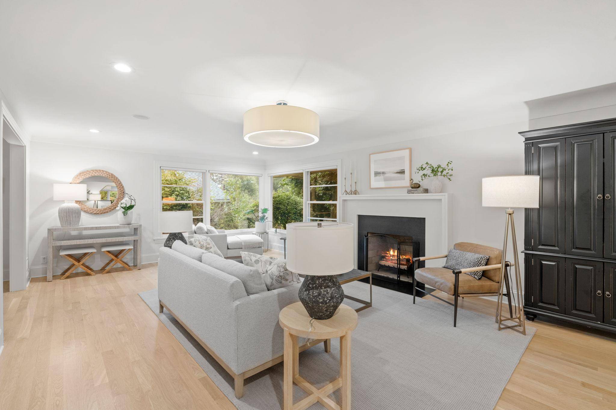 5234 Hollywood RD, Edina, MN 55436