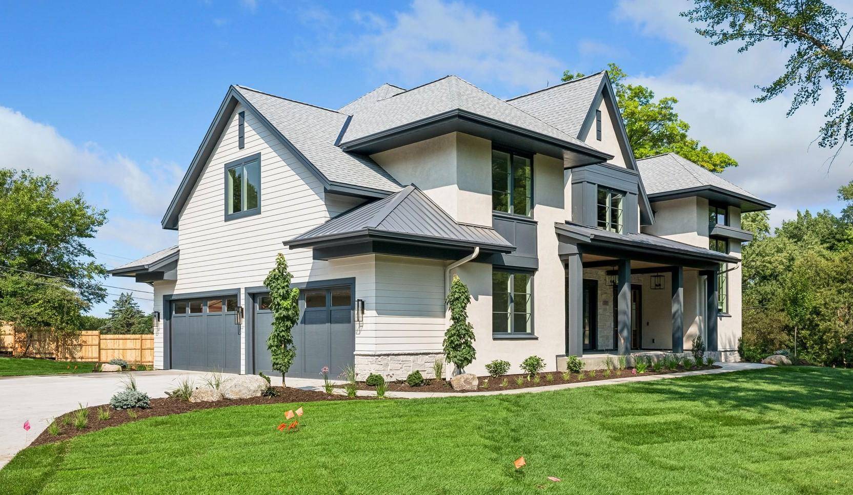 5252 Lochloy DR, Edina, MN 55436