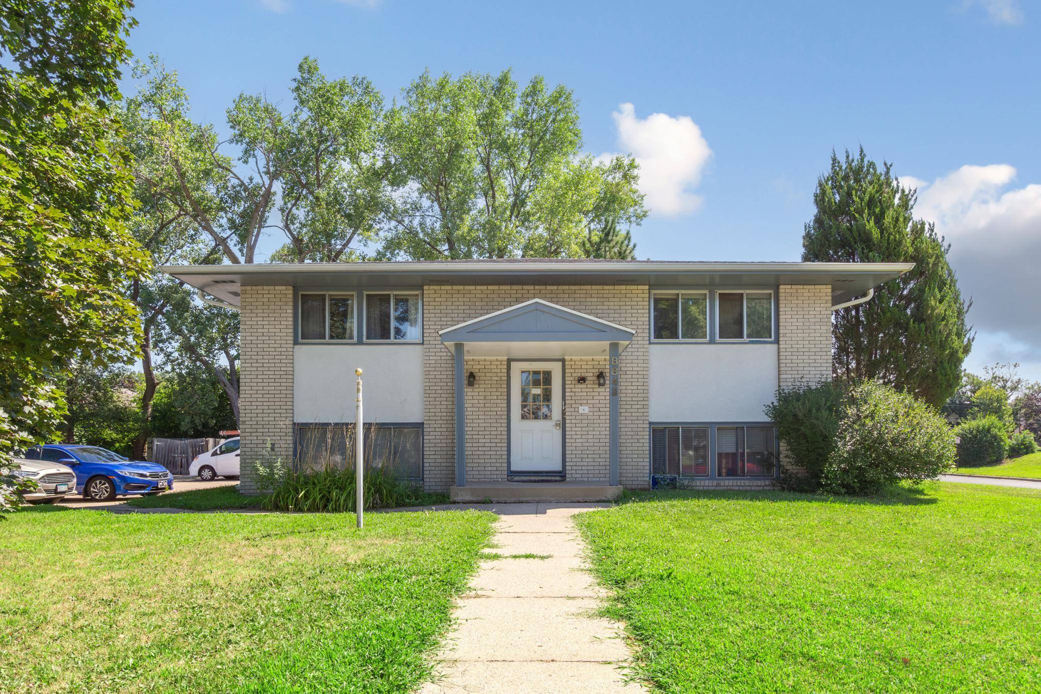 8843 18th AVE S, Bloomington, MN 55425