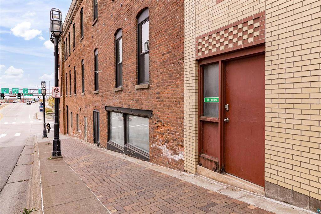 1 N Lake AVE, Duluth, MN 55802
