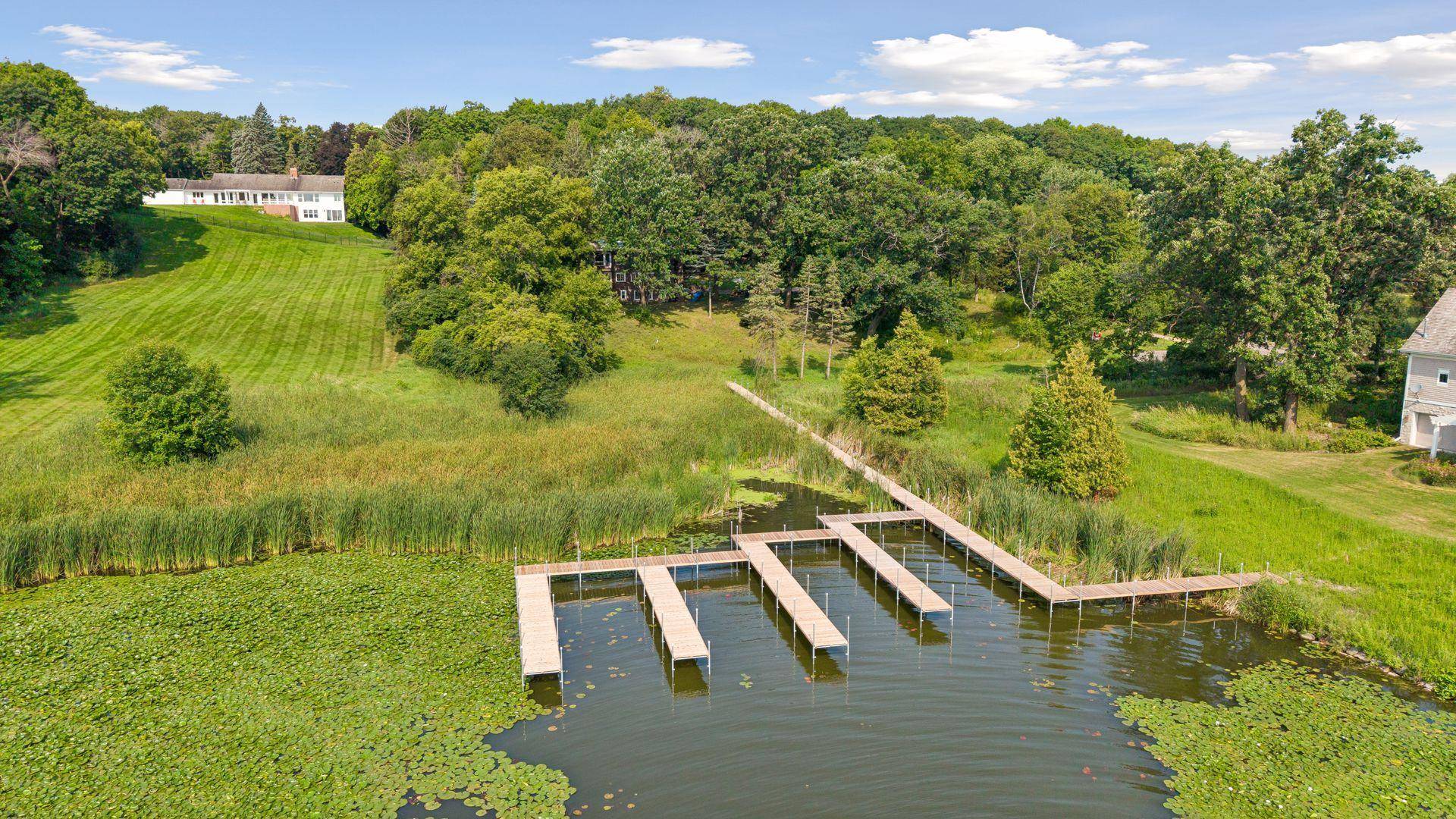 365 W Lake ST, Orono, MN 55356