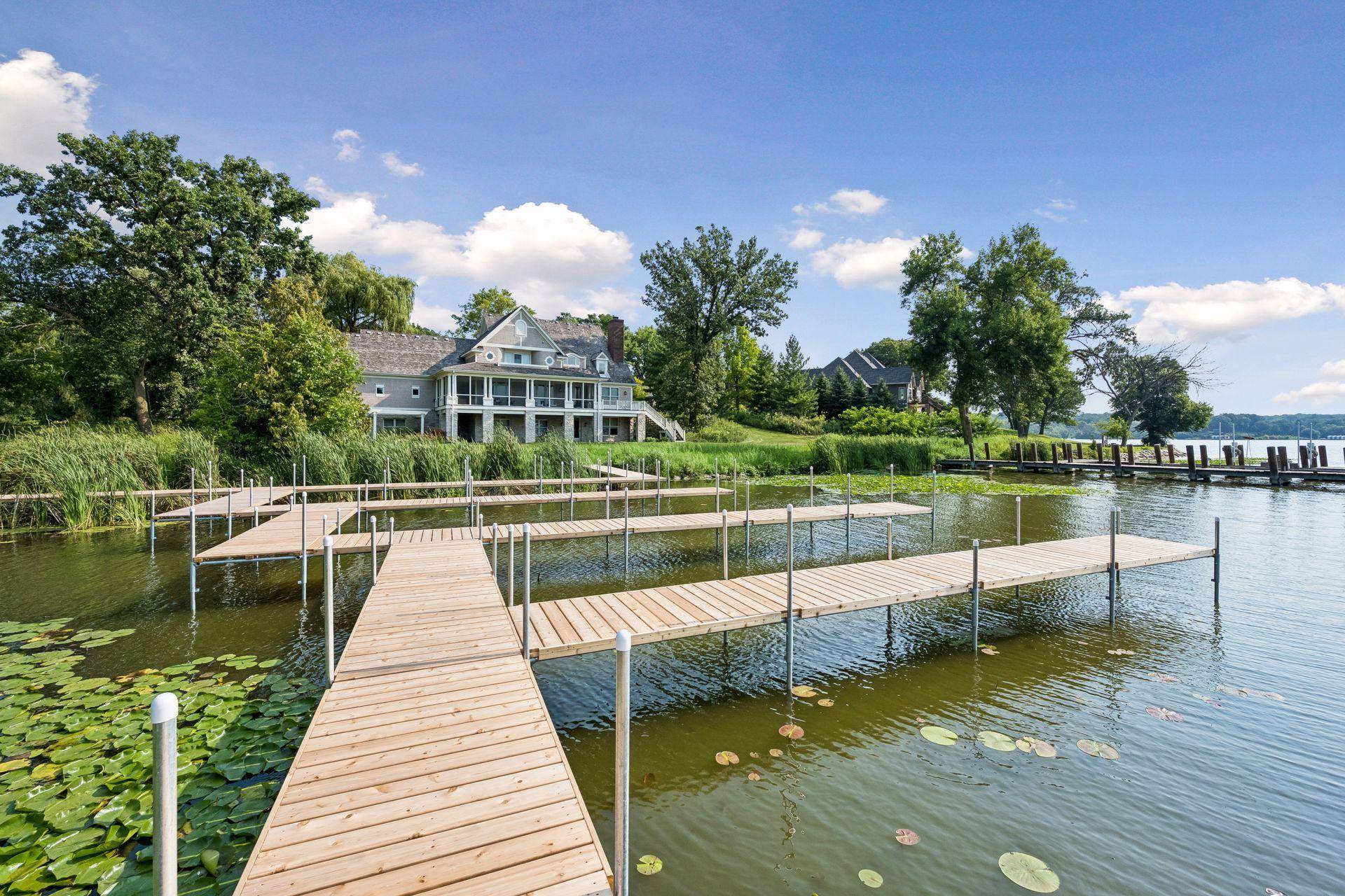 365 W Lake ST, Orono, MN 55356