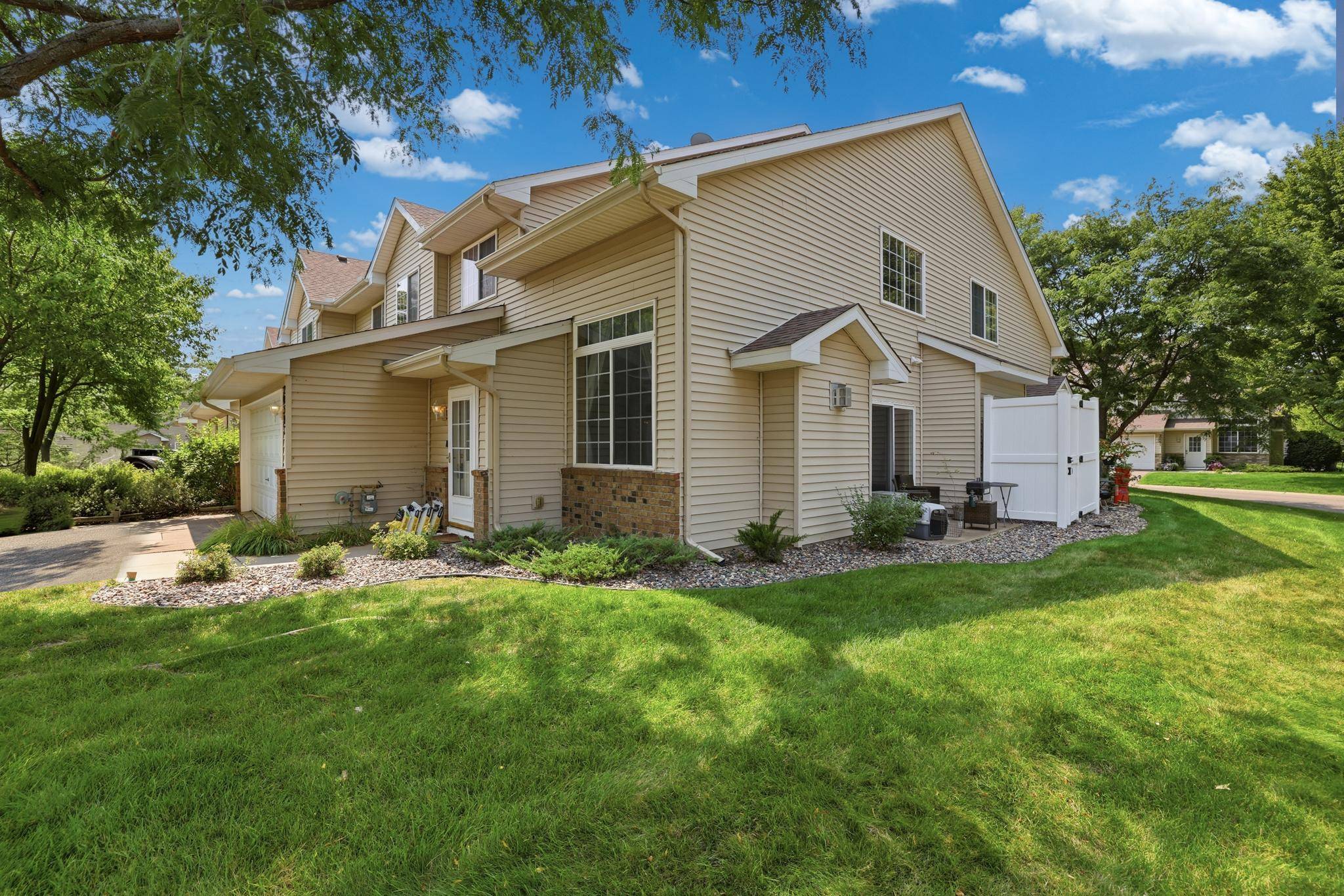 20587 Abbey LN #150, Farmington, MN 55024
