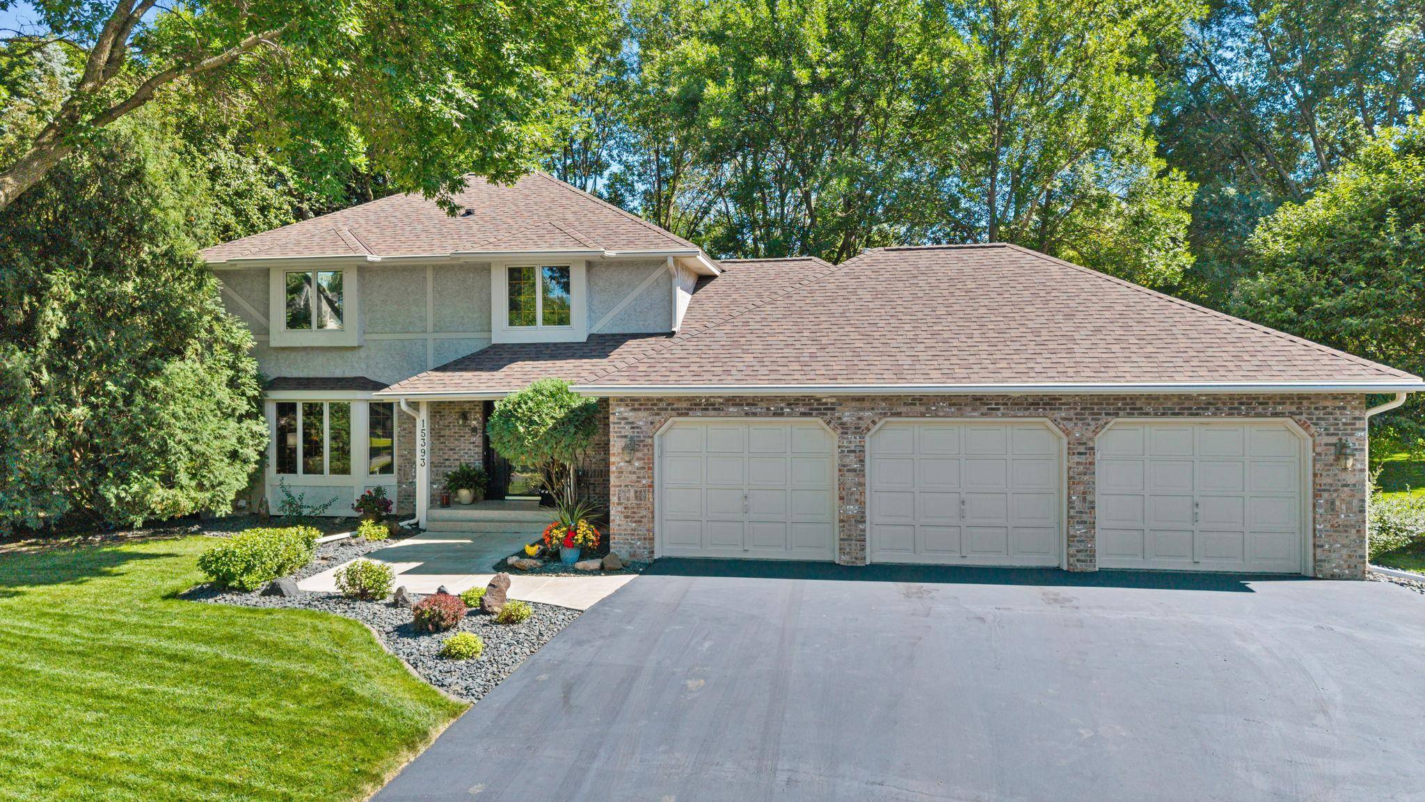 15393 Shadow Creek RD, Maple Grove, MN 55311