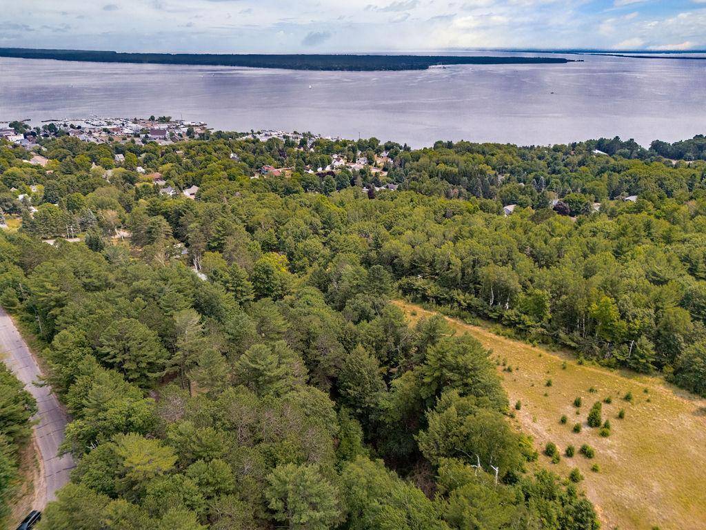 85685 EightPoint LN, Bayfield, WI 54814