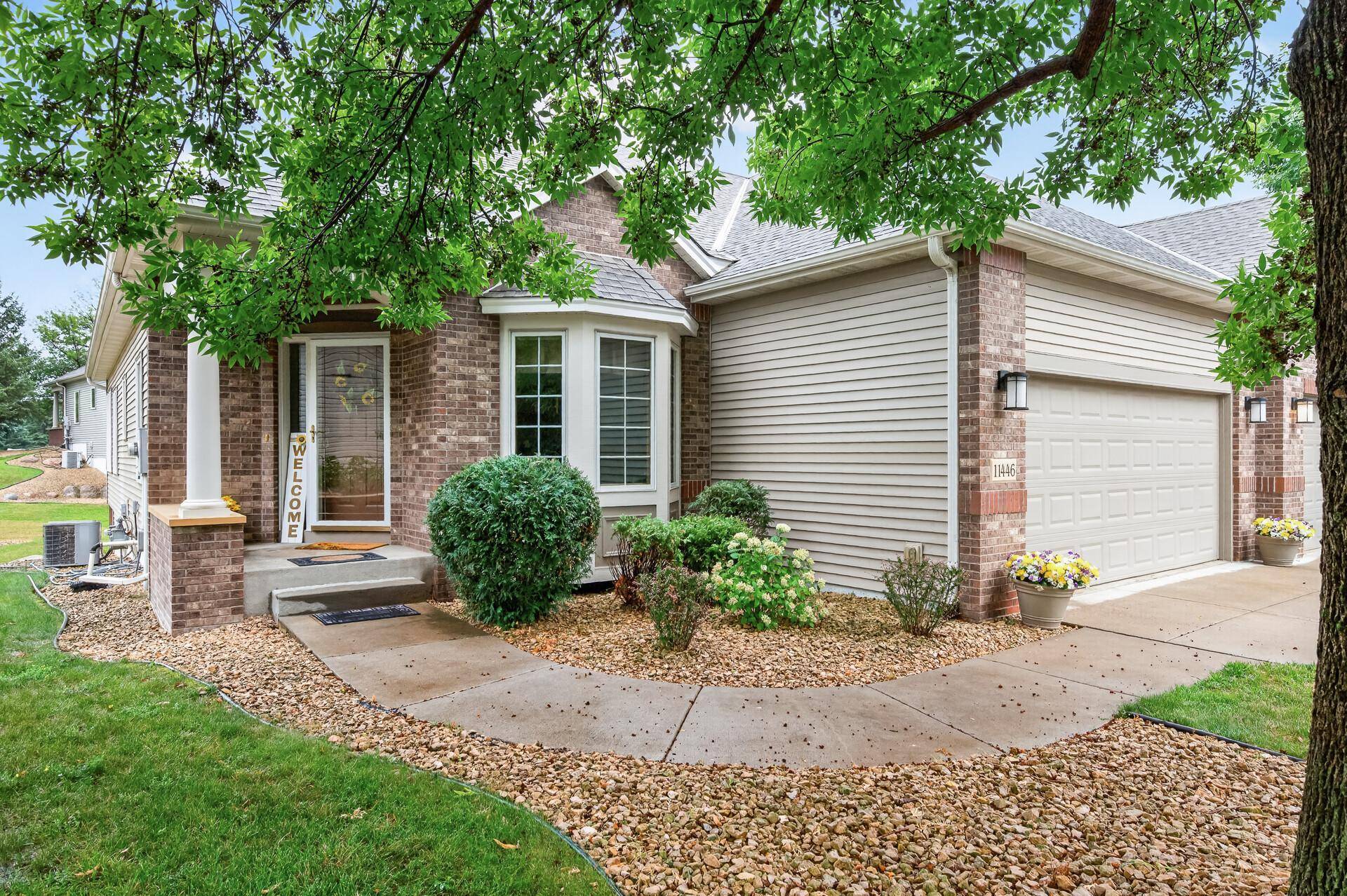 11446 Preserve LN N, Champlin, MN 55316