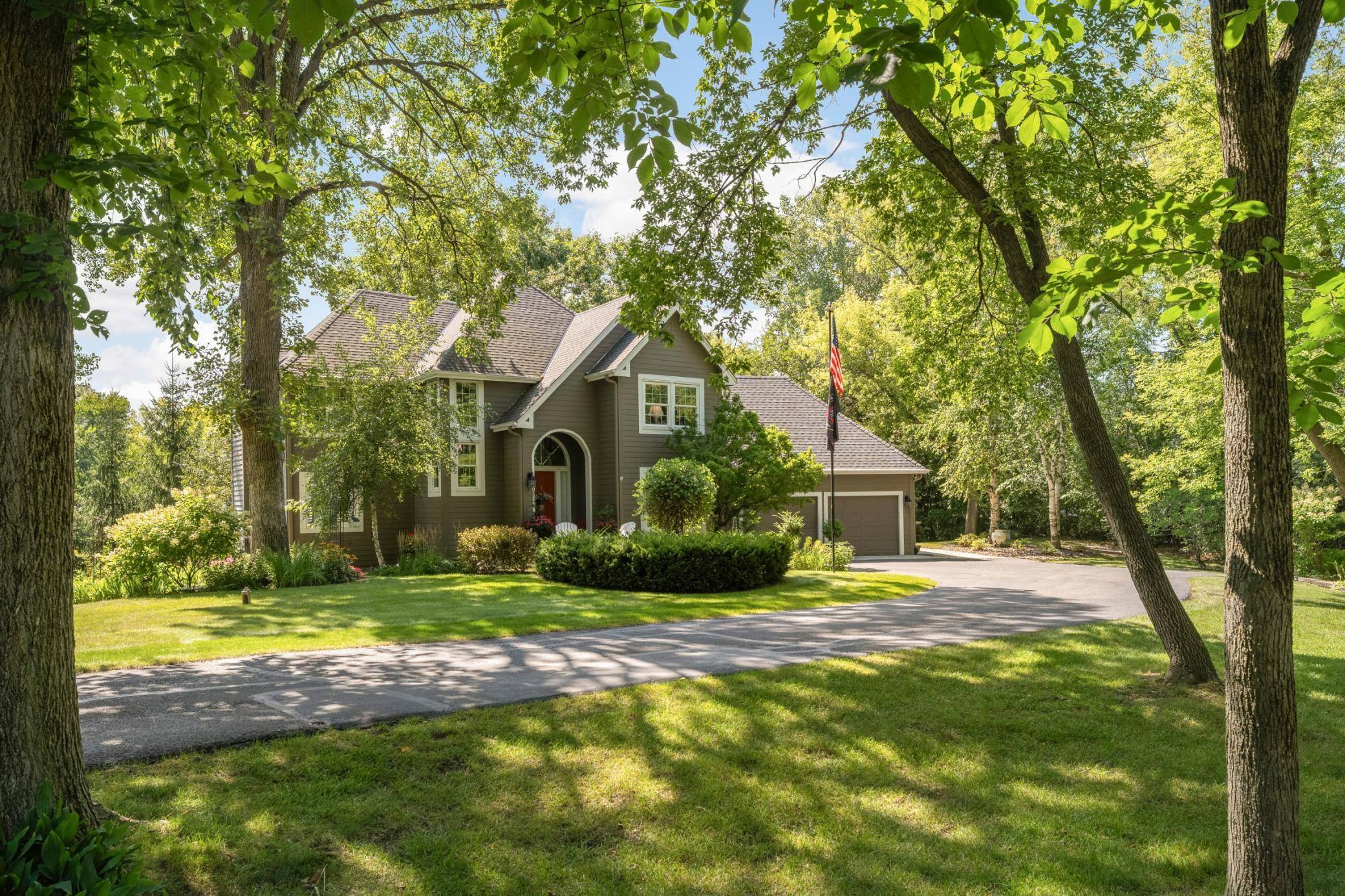 18546 Pheasant Ridge RD, Prior Lake, MN 55372