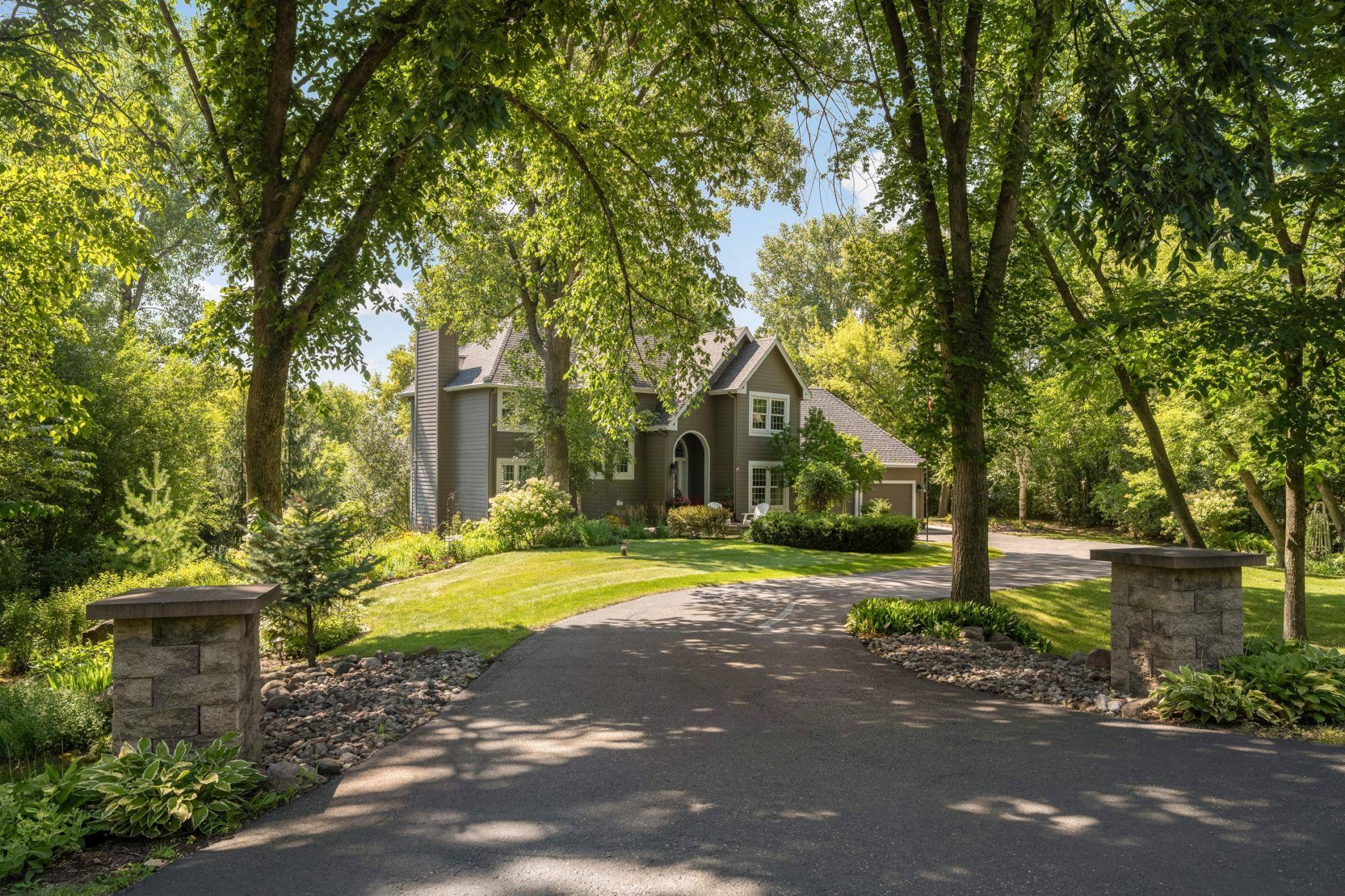 18546 Pheasant Ridge RD, Prior Lake, MN 55372