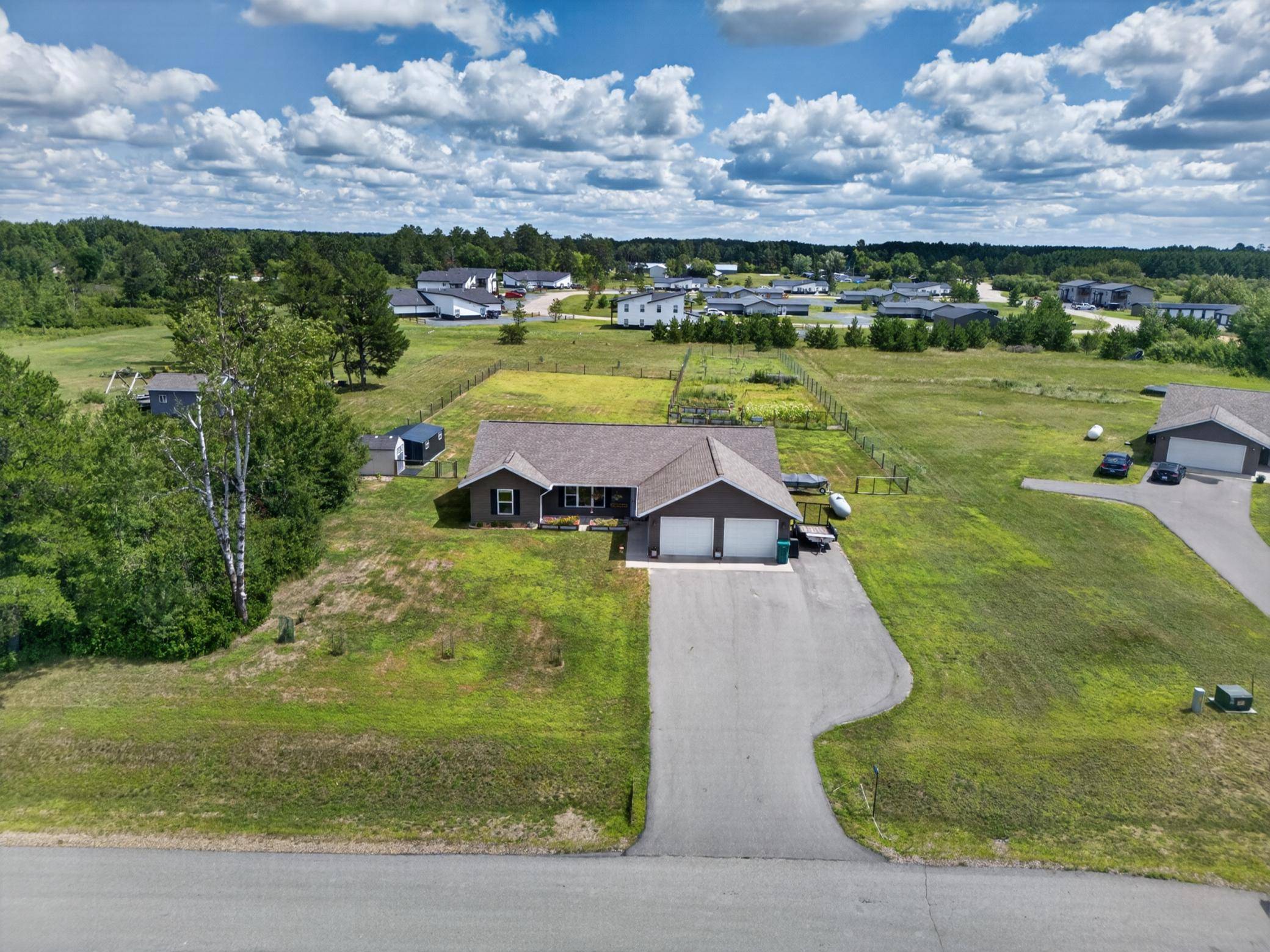 7996 Moidore DR NW, Bemidji, MN 56601