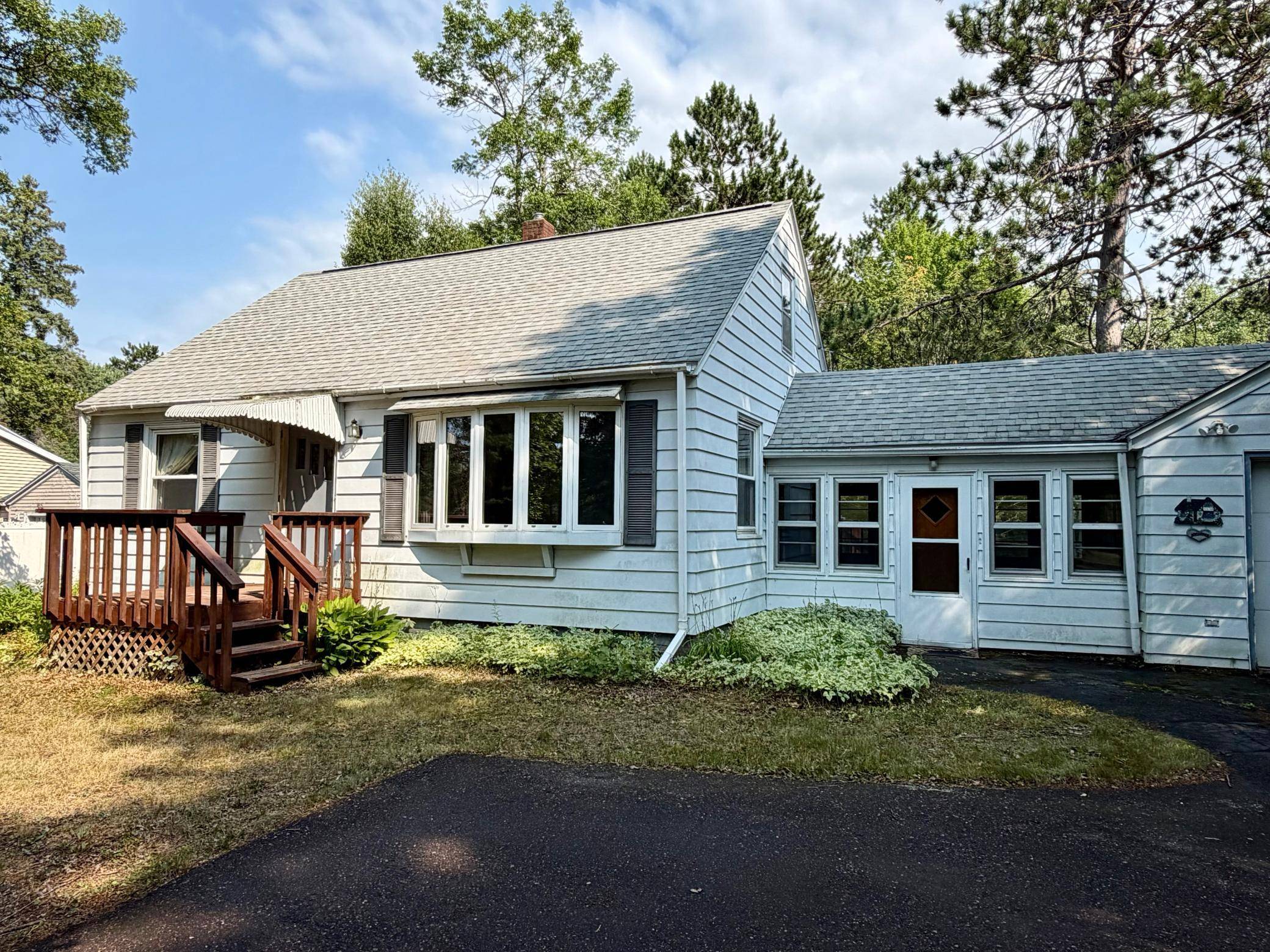 4618 S Arrowhead LN, Moose Lake, MN 55767