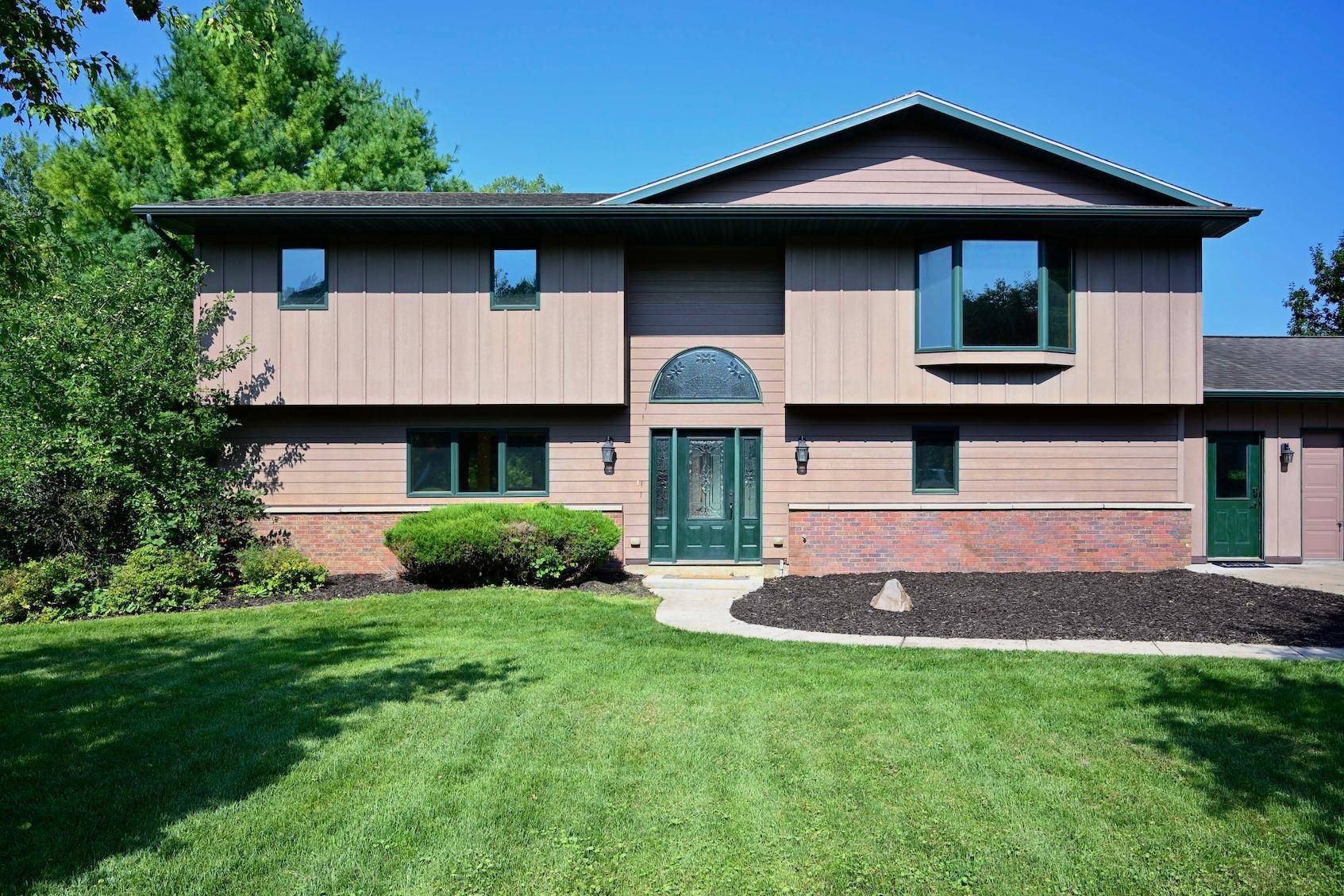 1265 Sherry DR, Minnesota City, MN 55959