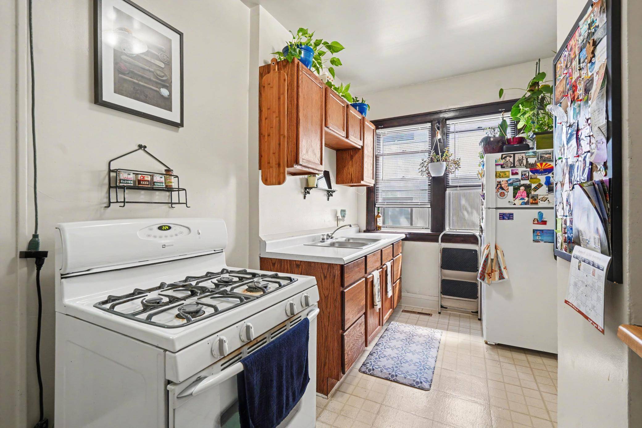 2720 Grand AVE S, Minneapolis, MN 55408