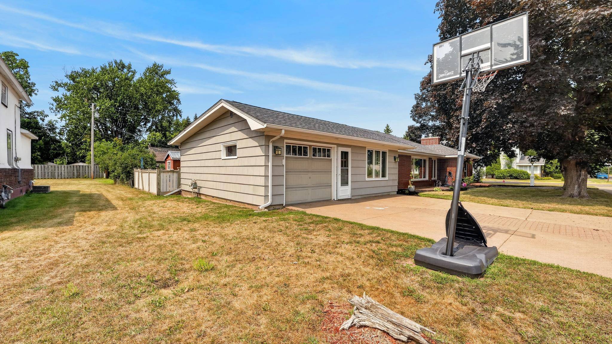 305 7th ST SW, Pine City, MN 55063