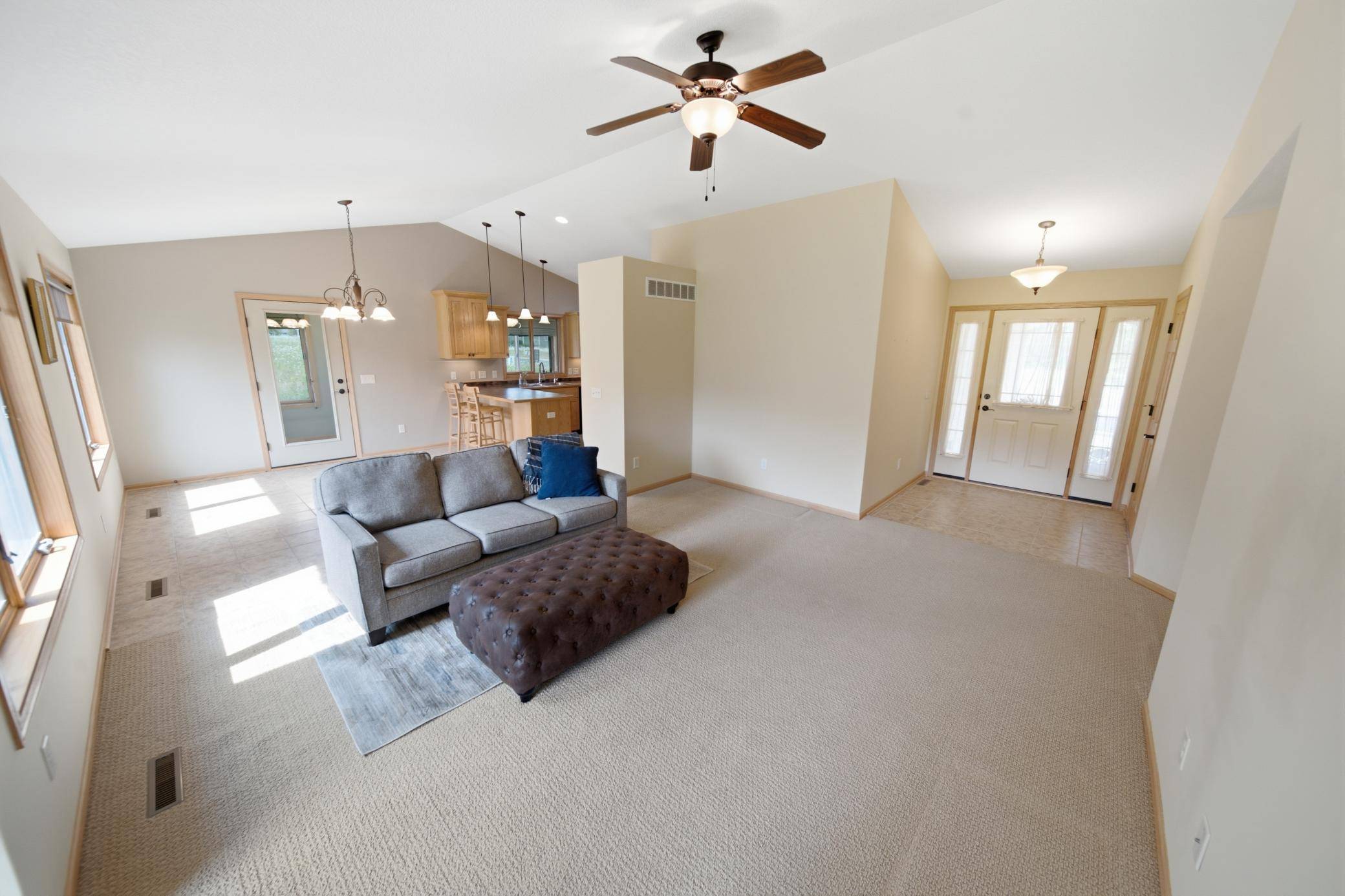 1407 Woodland Way, Lake City, MN 55041