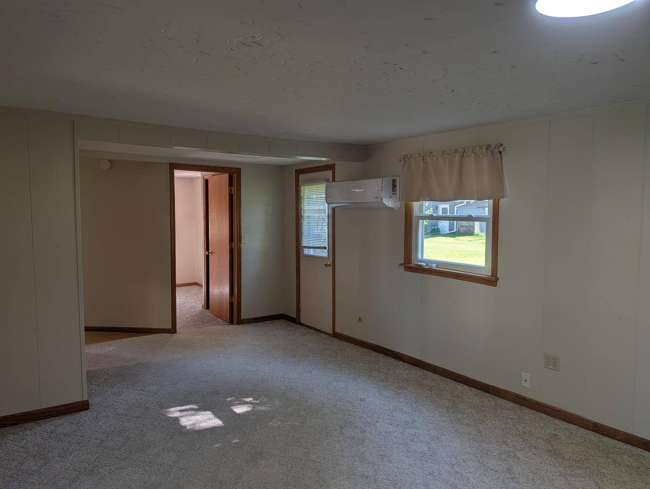 808 S 11th ST, Montevideo, MN 56265