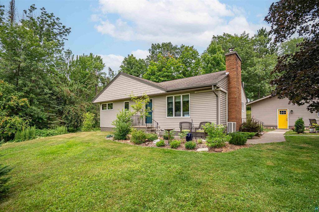 1295 Gault RD, Wrenshall, MN 55797
