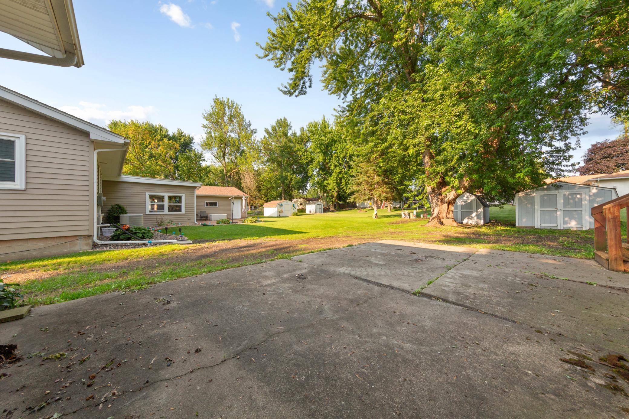 1209 7th ST SE, Waseca, MN 56093