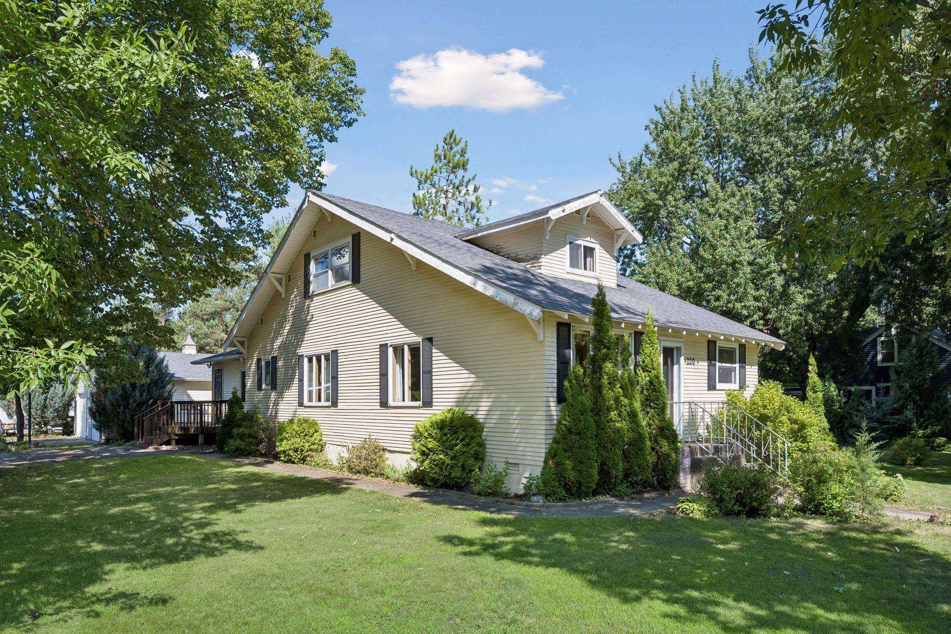 220 S Mccornell AVE, Parkers Prairie, MN 56361