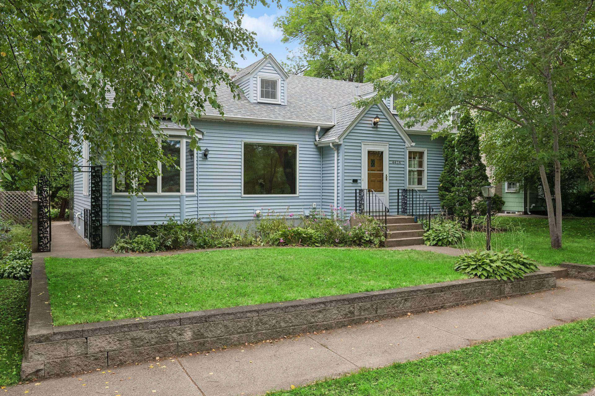 4414 Nawadaha BLVD, Minneapolis, MN 55406