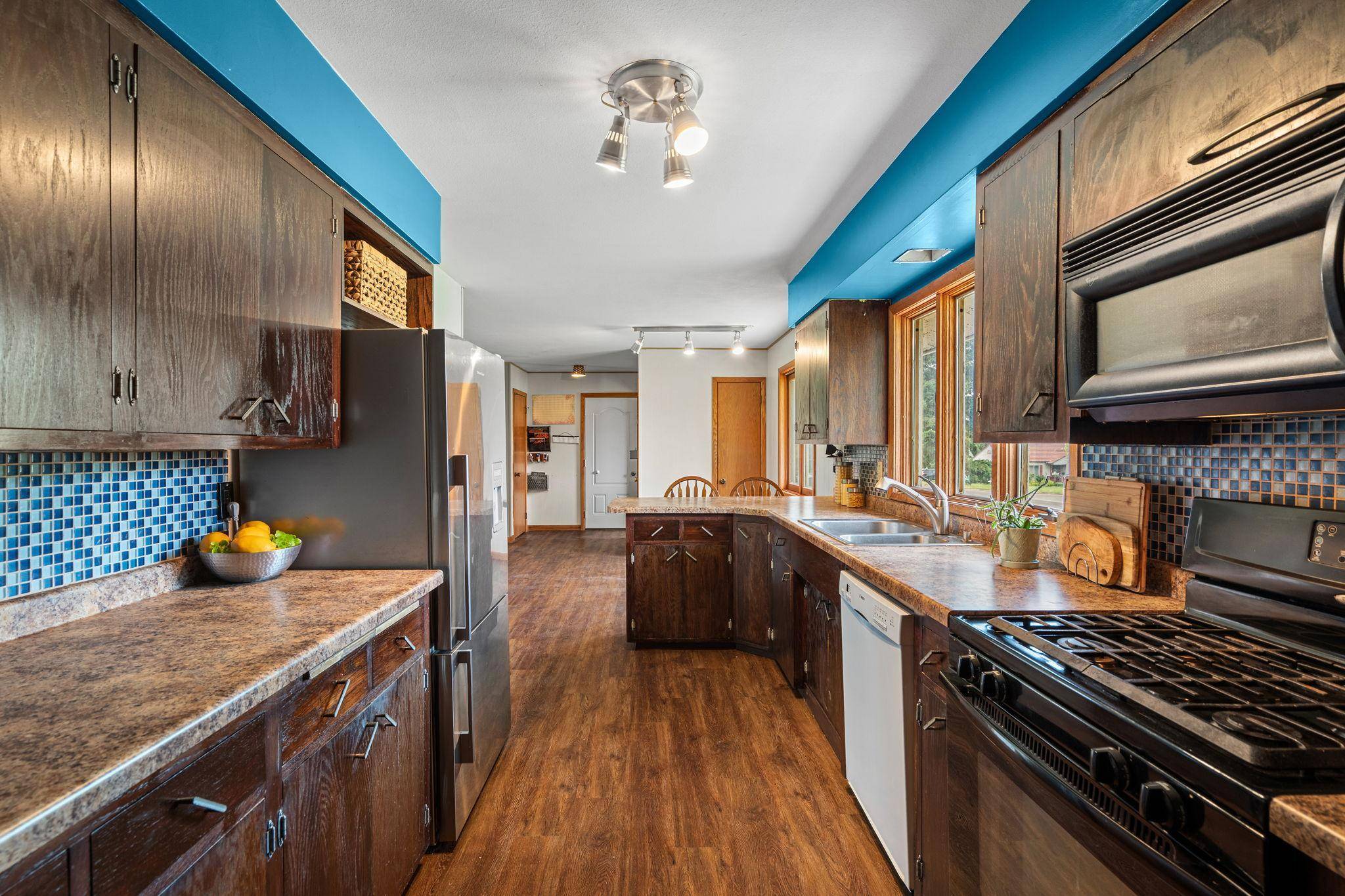 628 E Wisconsin AVE, Barron, WI 54812
