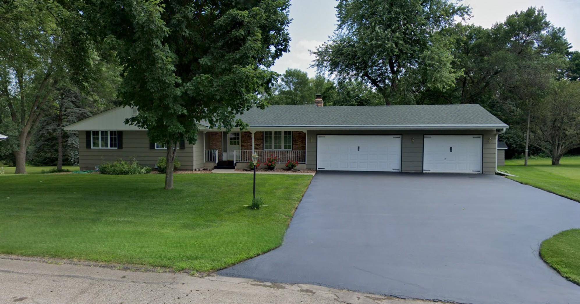 14121 Woodhaven RD, Minnetonka, MN 55345
